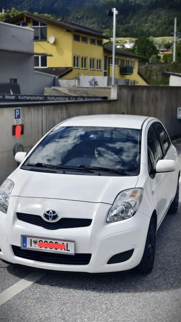 Toyota Yaris 1,0 VVT-i Luna - 1