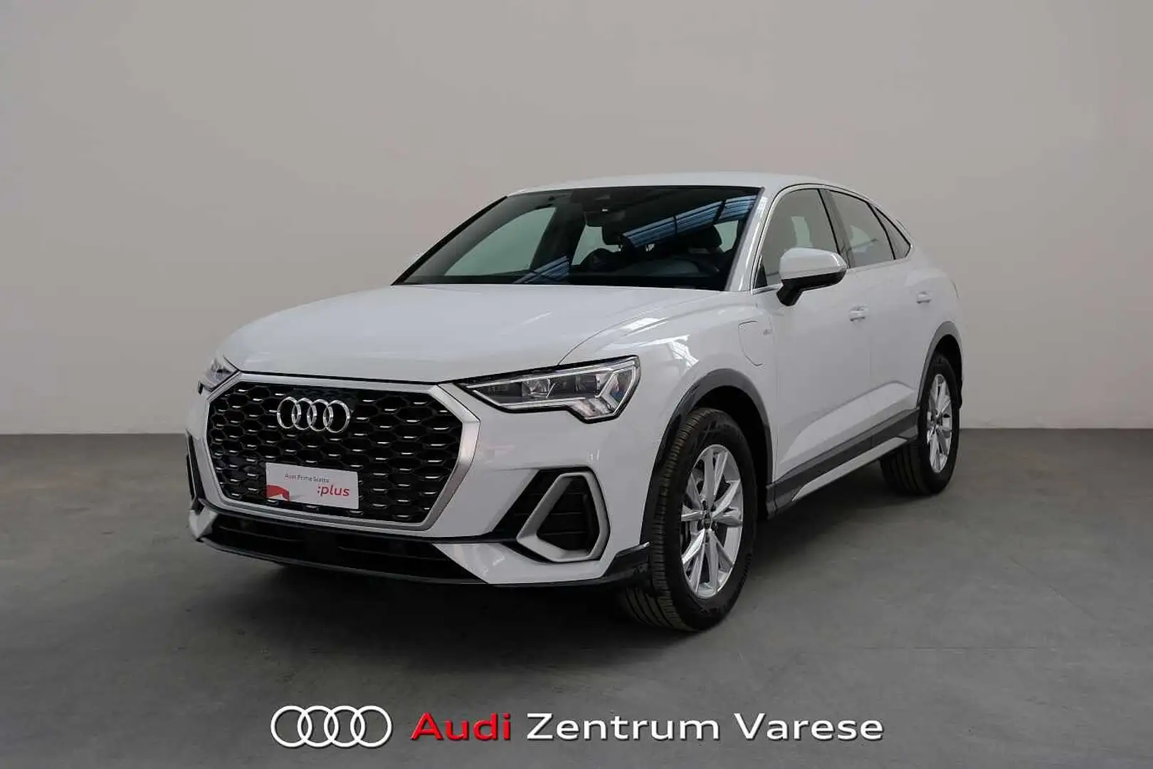 Audi Q3 Sportback 45 TFSI-E 245CV Stronic Sline Edition Bianco - 1