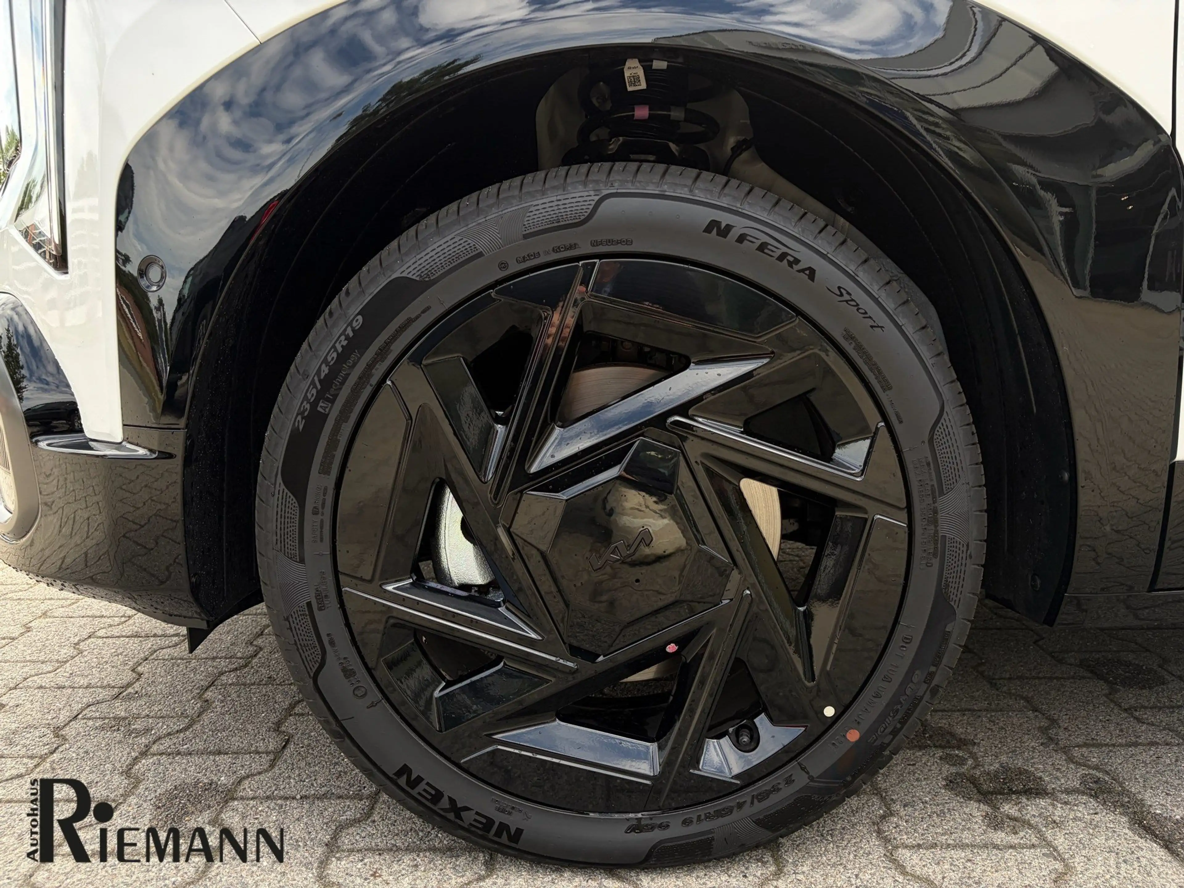 Kia Seltos 1.6 T-GDI X-Line AWD + Memory-Sitze — photo 8