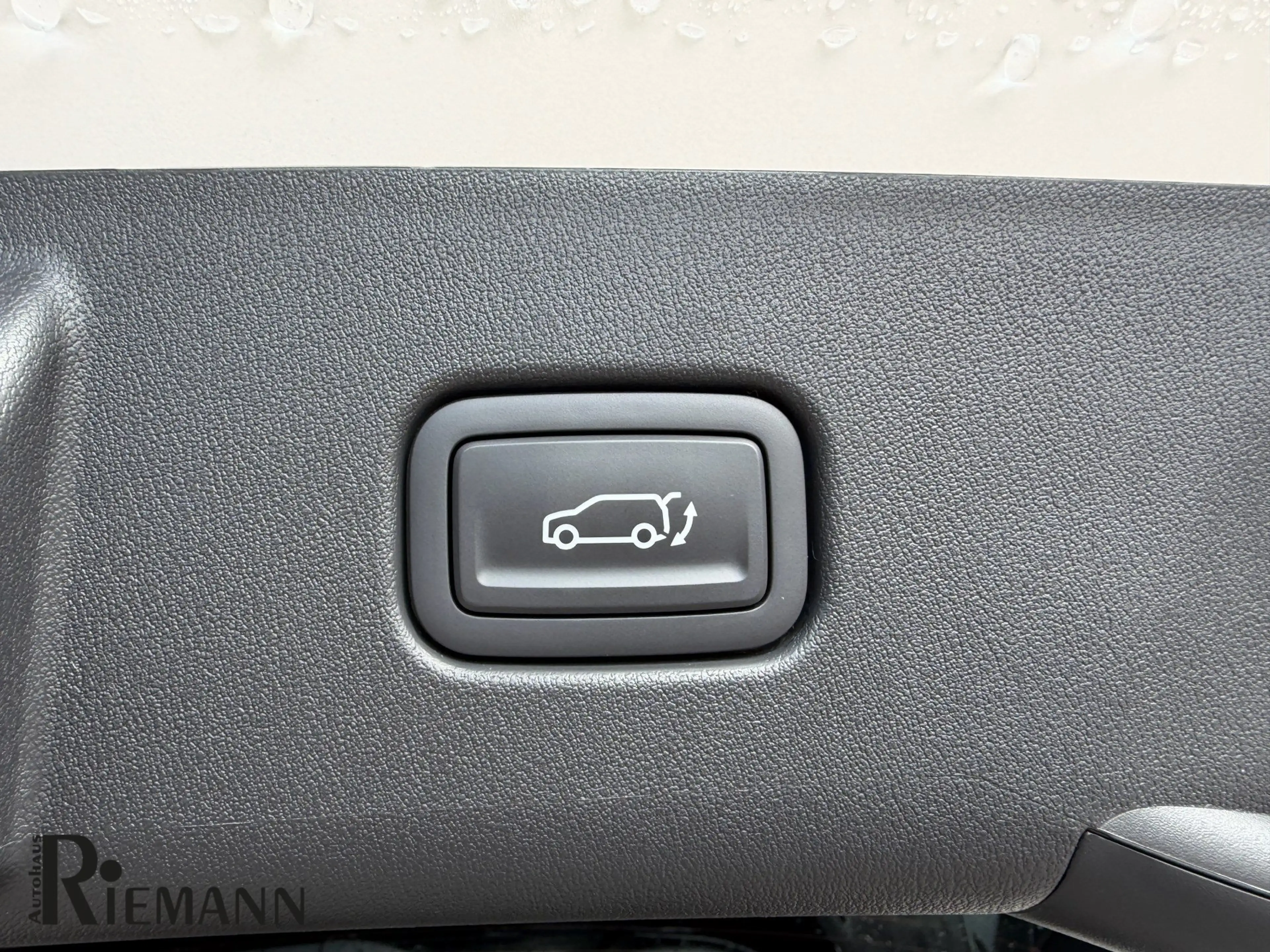 Kia Seltos 1.6 T-GDI X-Line AWD + Memory-Sitze — photo 10