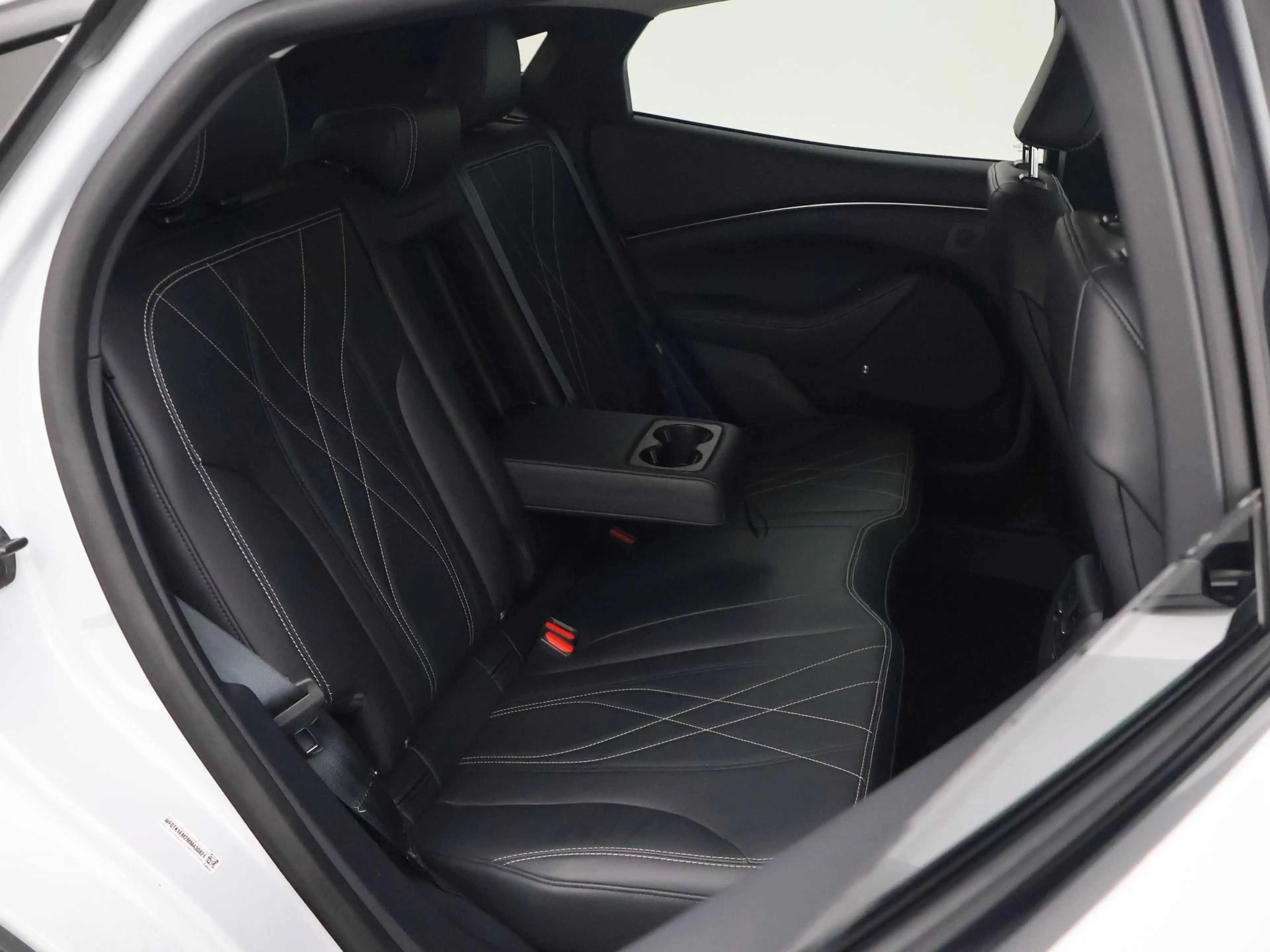 Ford Mustang Mach-E RWD 75 kWh *52.972 KM* + B&O | LEDER | 360 CAMERA — photo 10