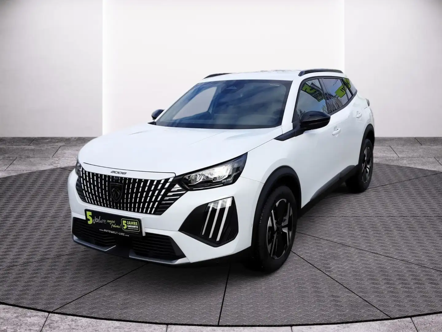Peugeot 2008 1.2 PureTech 100 Allure Weiß - 2