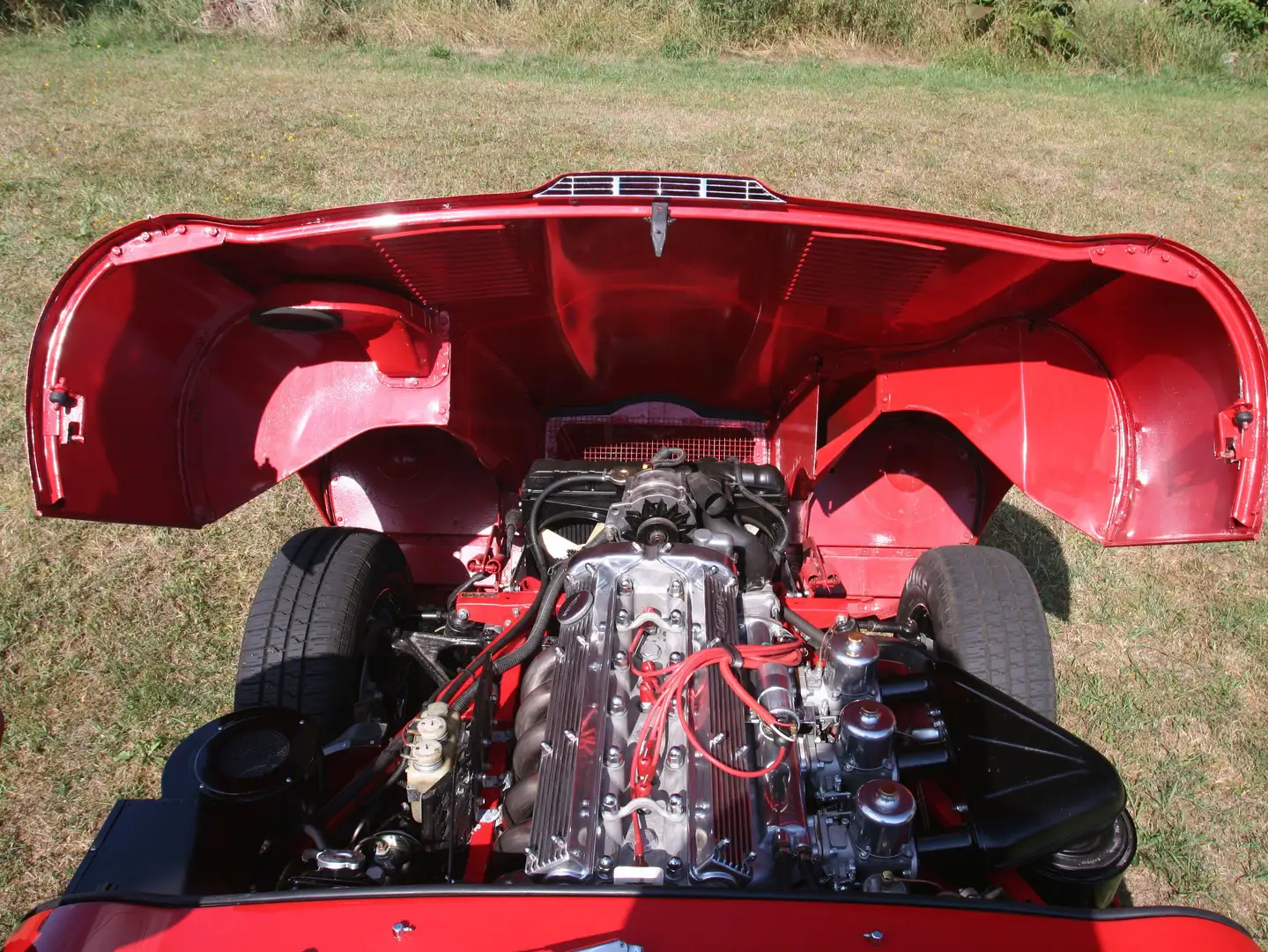 Jaguar E-Type FHC mit Faltdach Serie 1,5 Rouge - 2