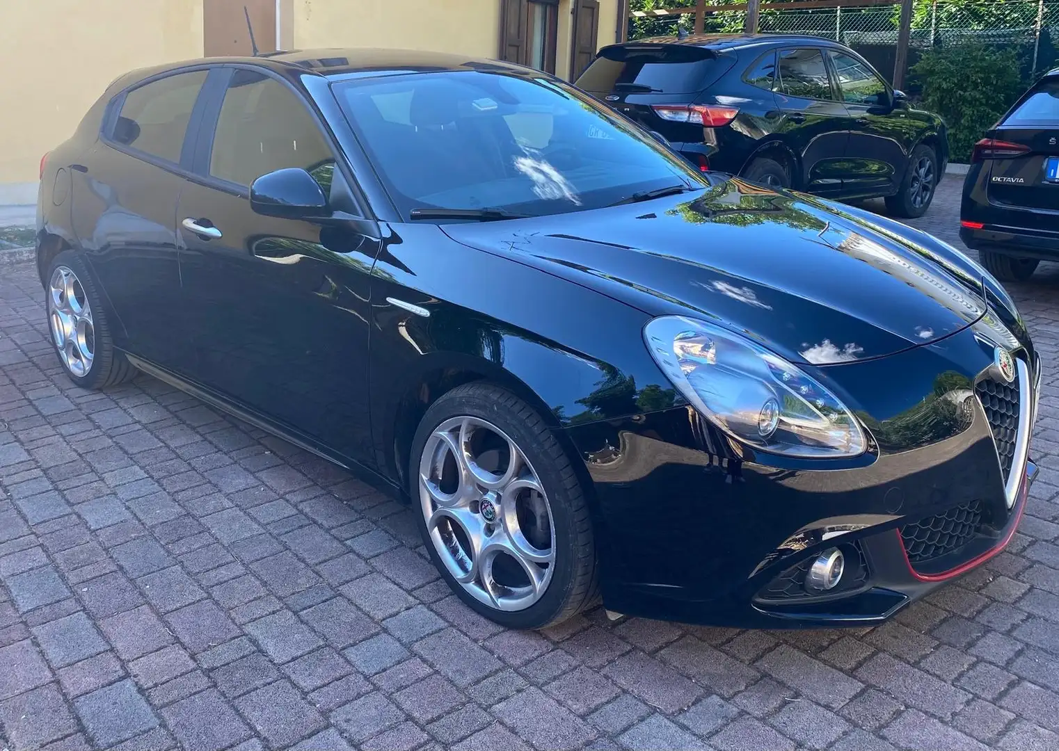 Alfa Romeo Giulietta 1.6 jtdm Sport 120cv - 2