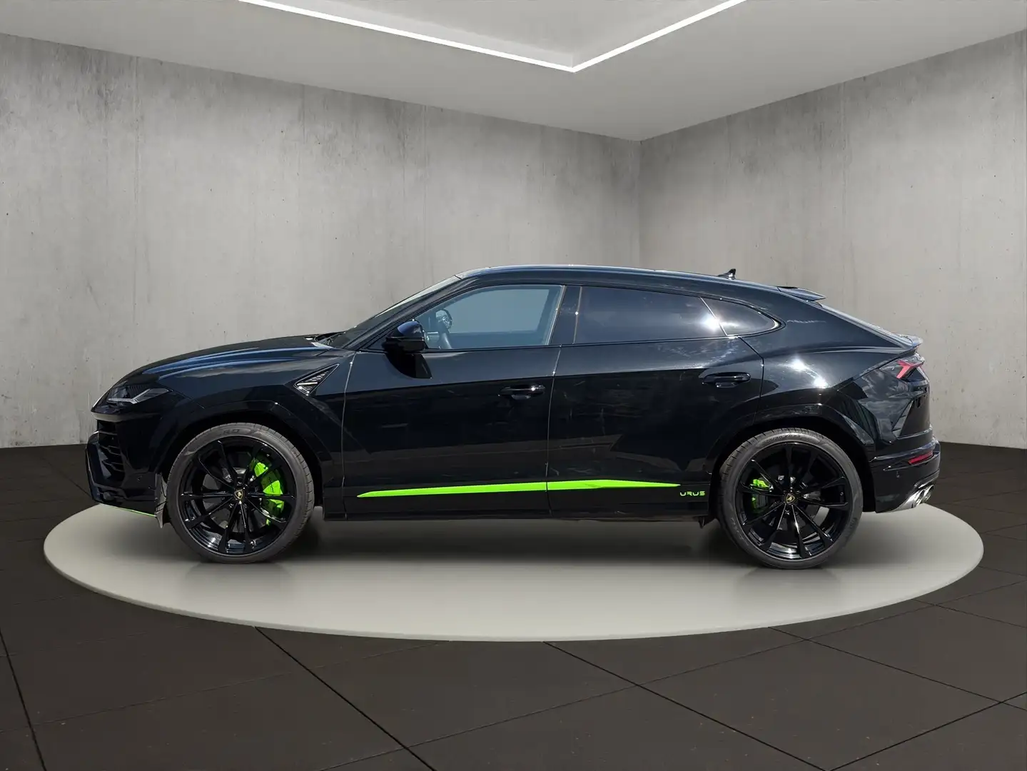Lamborghini Urus Urus Zwart - 2
