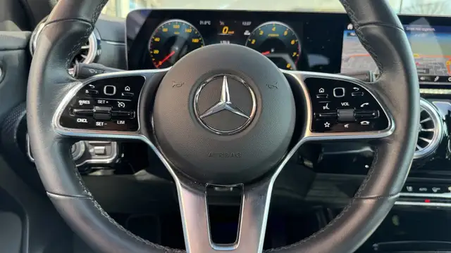 Mercedes-Benz A-Class view 15