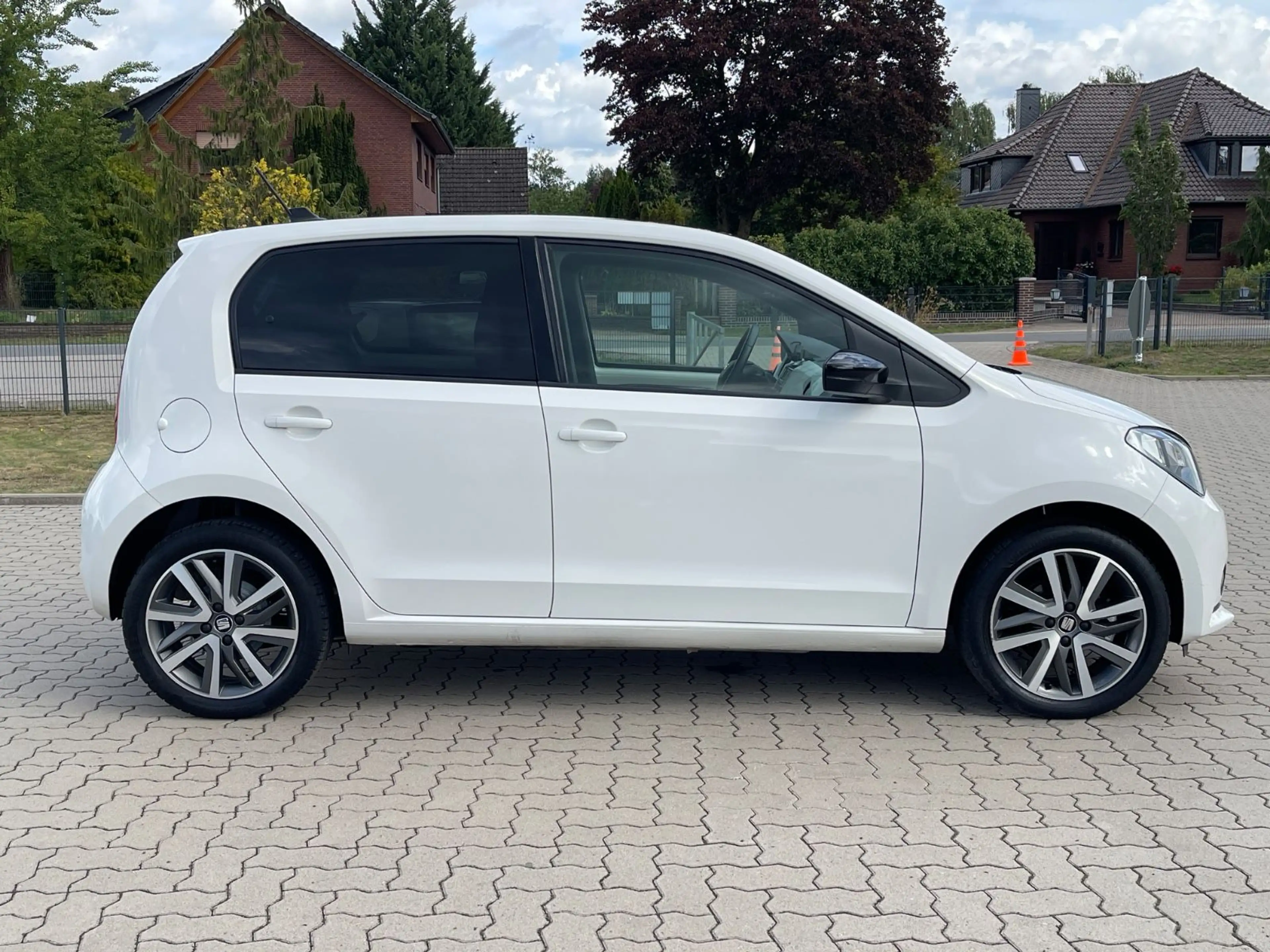 SEAT Mii electric Plus 61 kW Plus MwSt.ausweisbar — photo 5