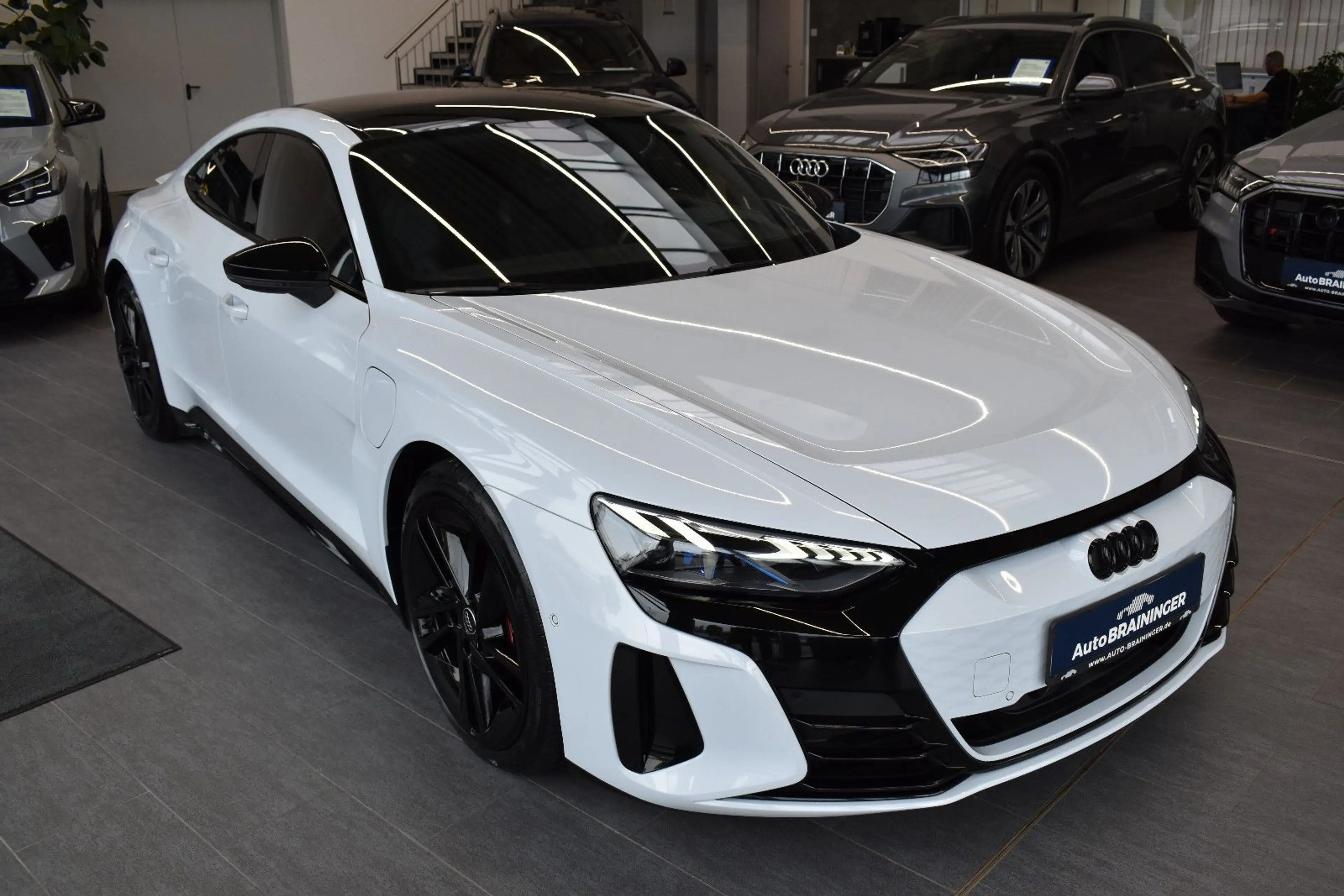 Audi e-tron GT RS e-tron GT quattro Laser~Air~Pano~B&O~HUD~360° — photo 5