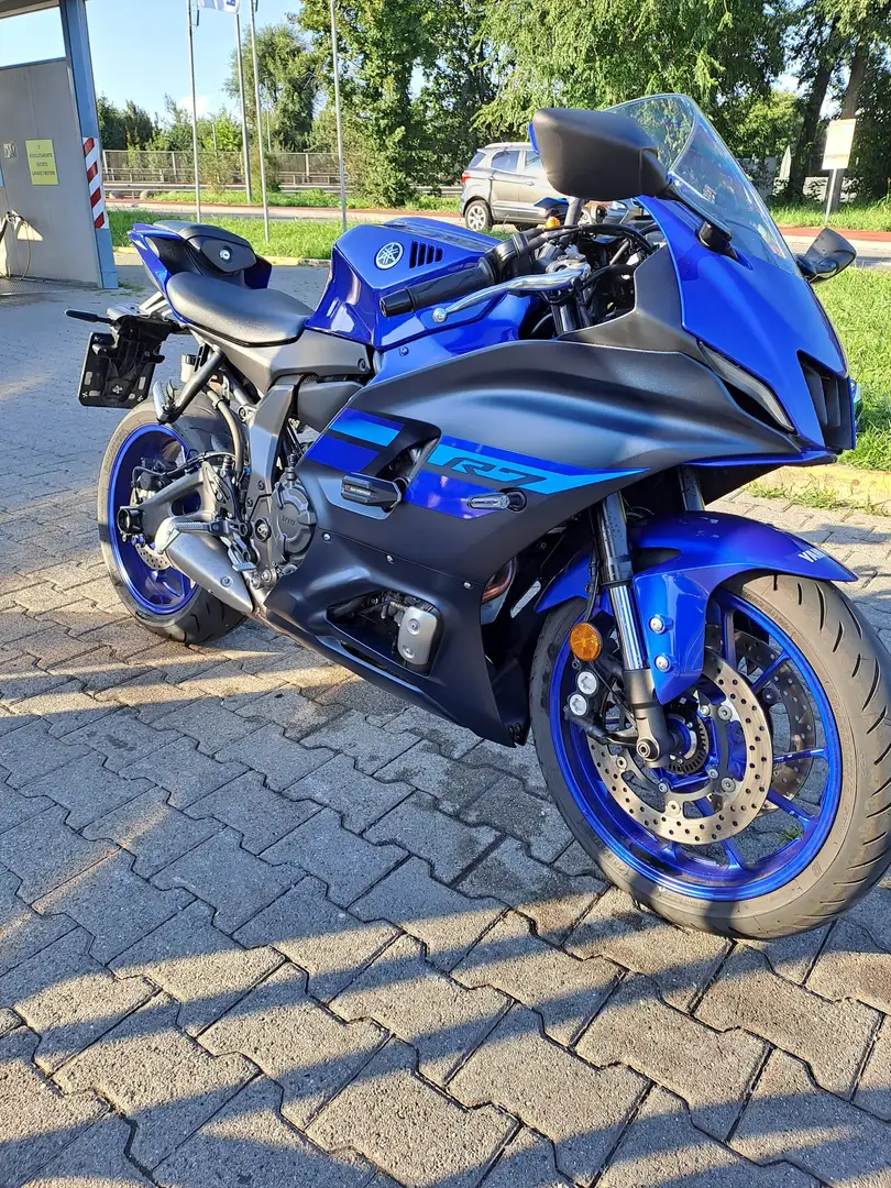 Yamaha YZF-R7 2024 Blu/Azzurro - 2