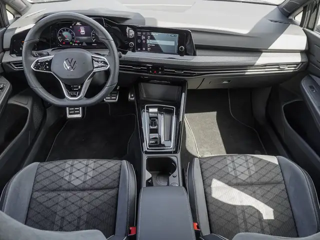 Volkswagen Golf view 10
