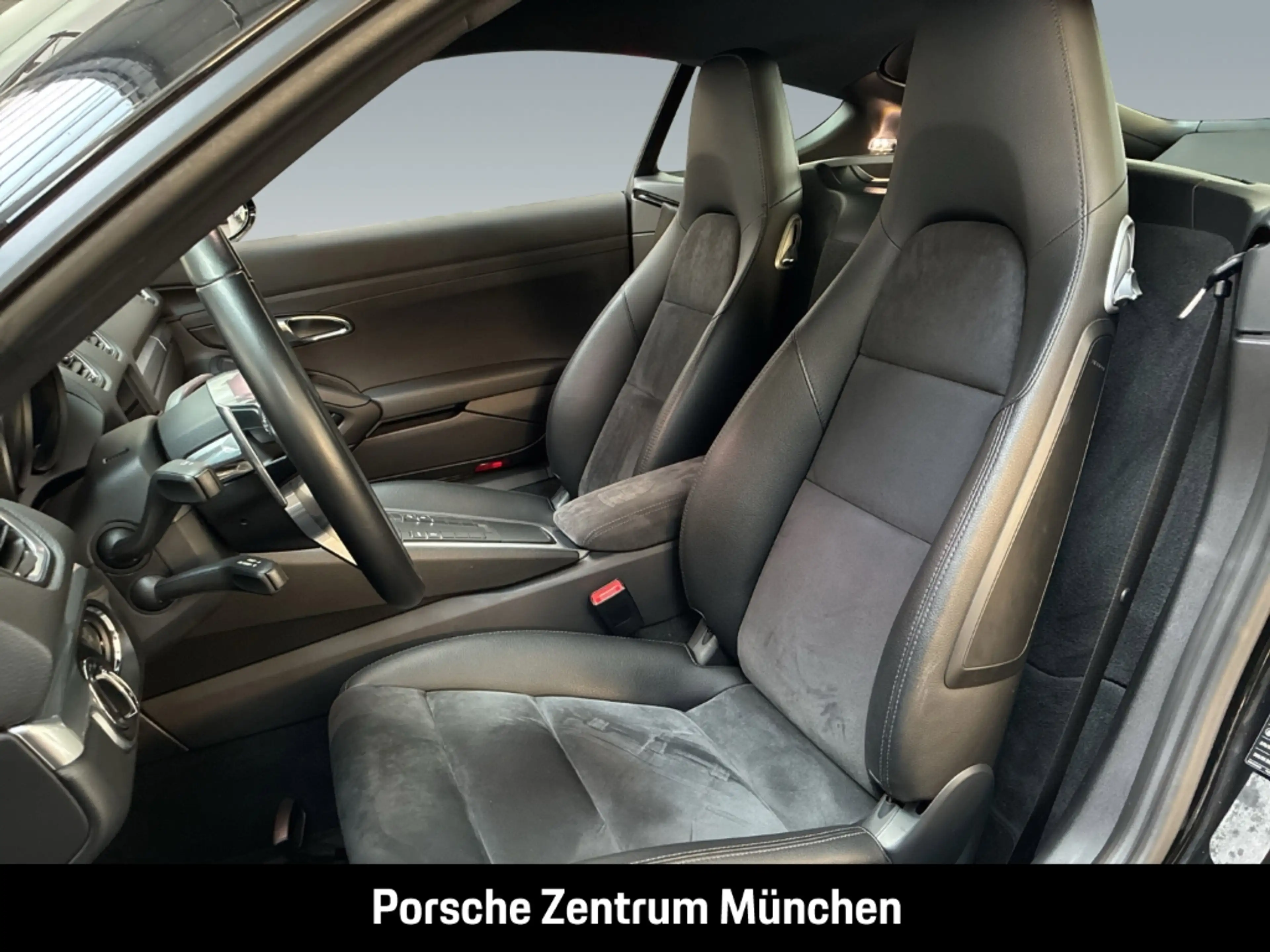 Porsche Cayman — photo 12
