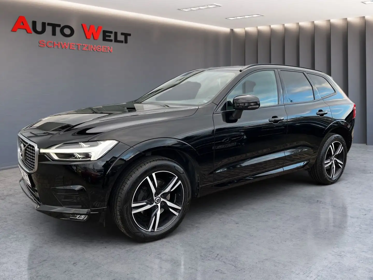 Volvo XC60 R Design 1.Hand,Leder,Navi,360°Kamera,SHZ Schwarz - 2