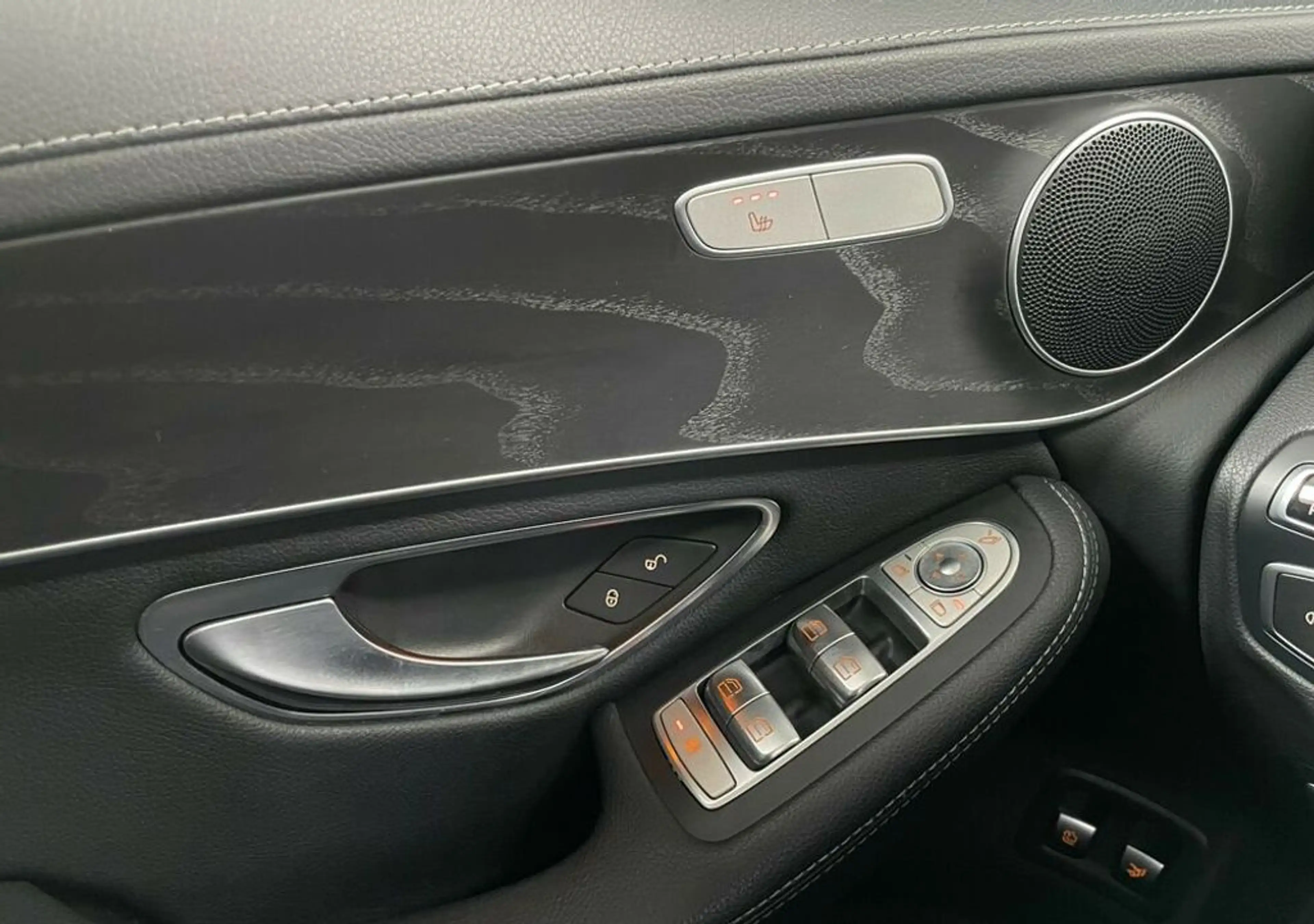 Mercedes-Benz GLC 250 d 4Matic *LED*LUFT*AHK*Kamera*Teilleder* — photo 14