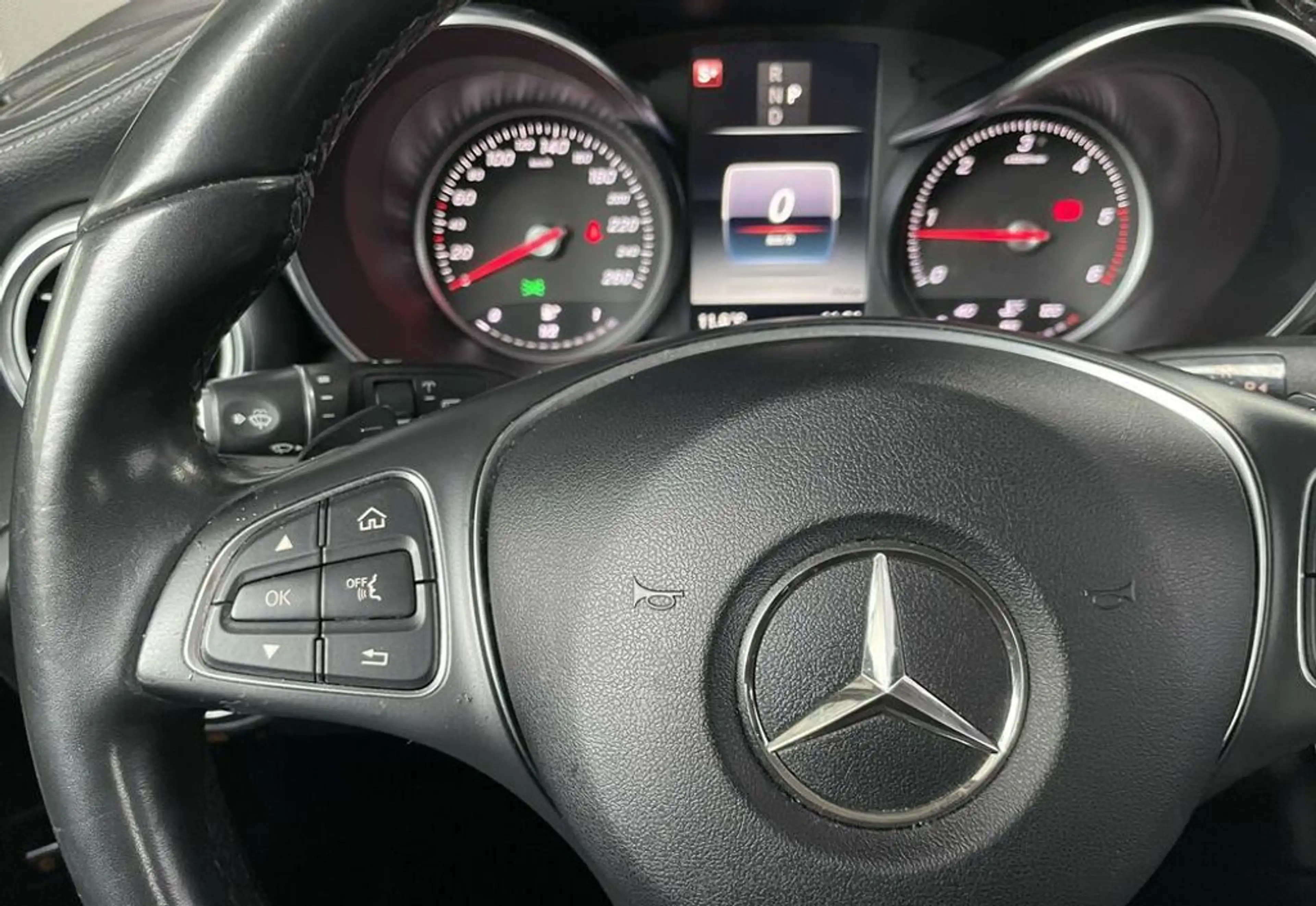 Mercedes-Benz GLC 250 d 4Matic *LED*LUFT*AHK*Kamera*Teilleder* — photo 15