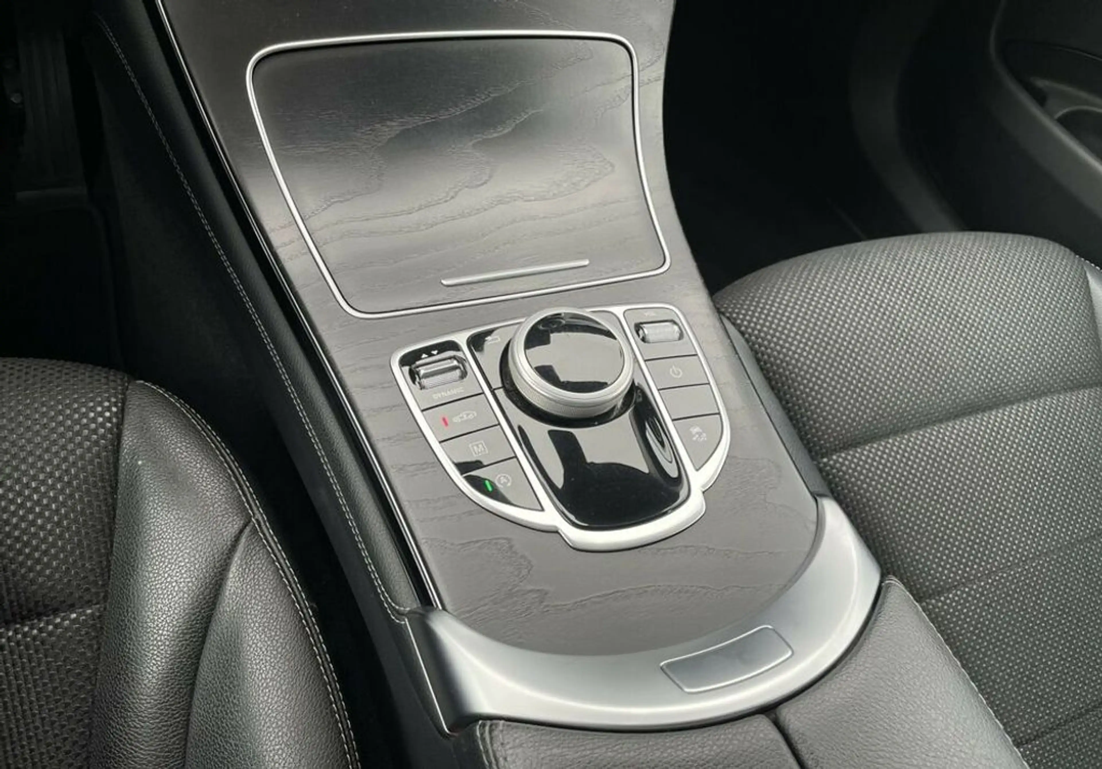 Mercedes-Benz GLC 250 d 4Matic *LED*LUFT*AHK*Kamera*Teilleder* — photo 7