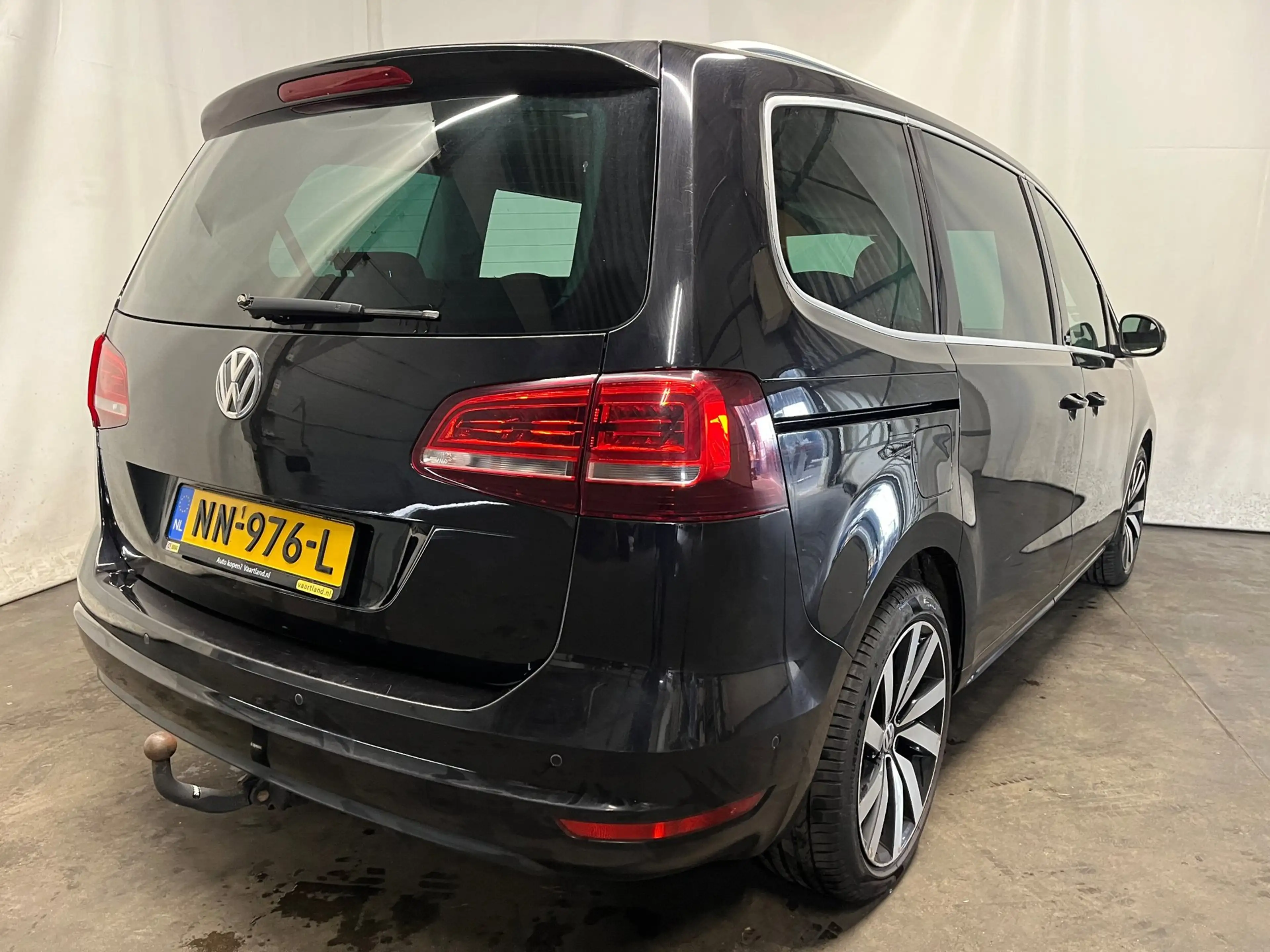 Volkswagen Sharan 2.0 TDI Comfortline - Schadeauto! — photo 5