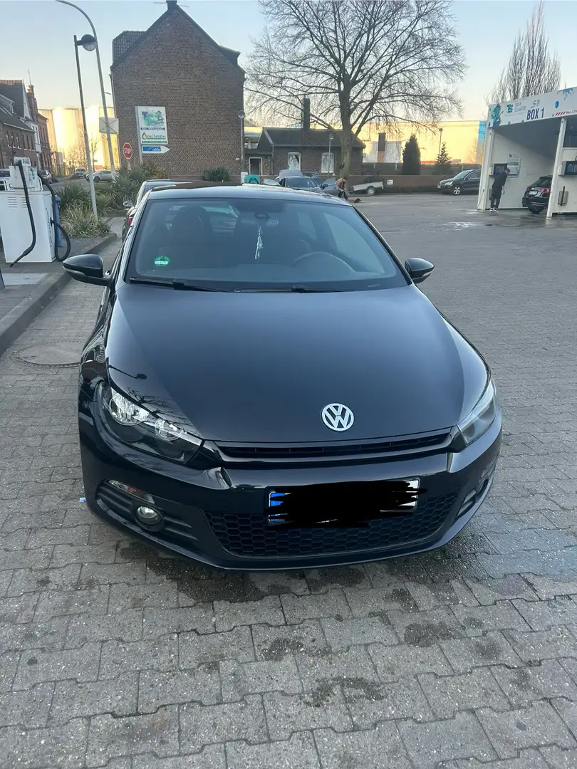 Volkswagen Scirocco 1.4 TSI 118 kW Schwarz - 1