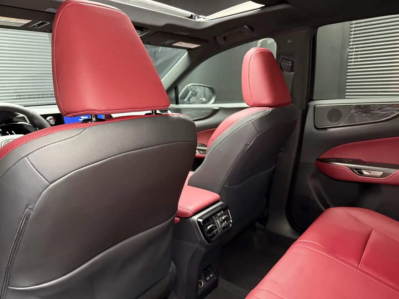 Lexus NX снимка Lexus NX