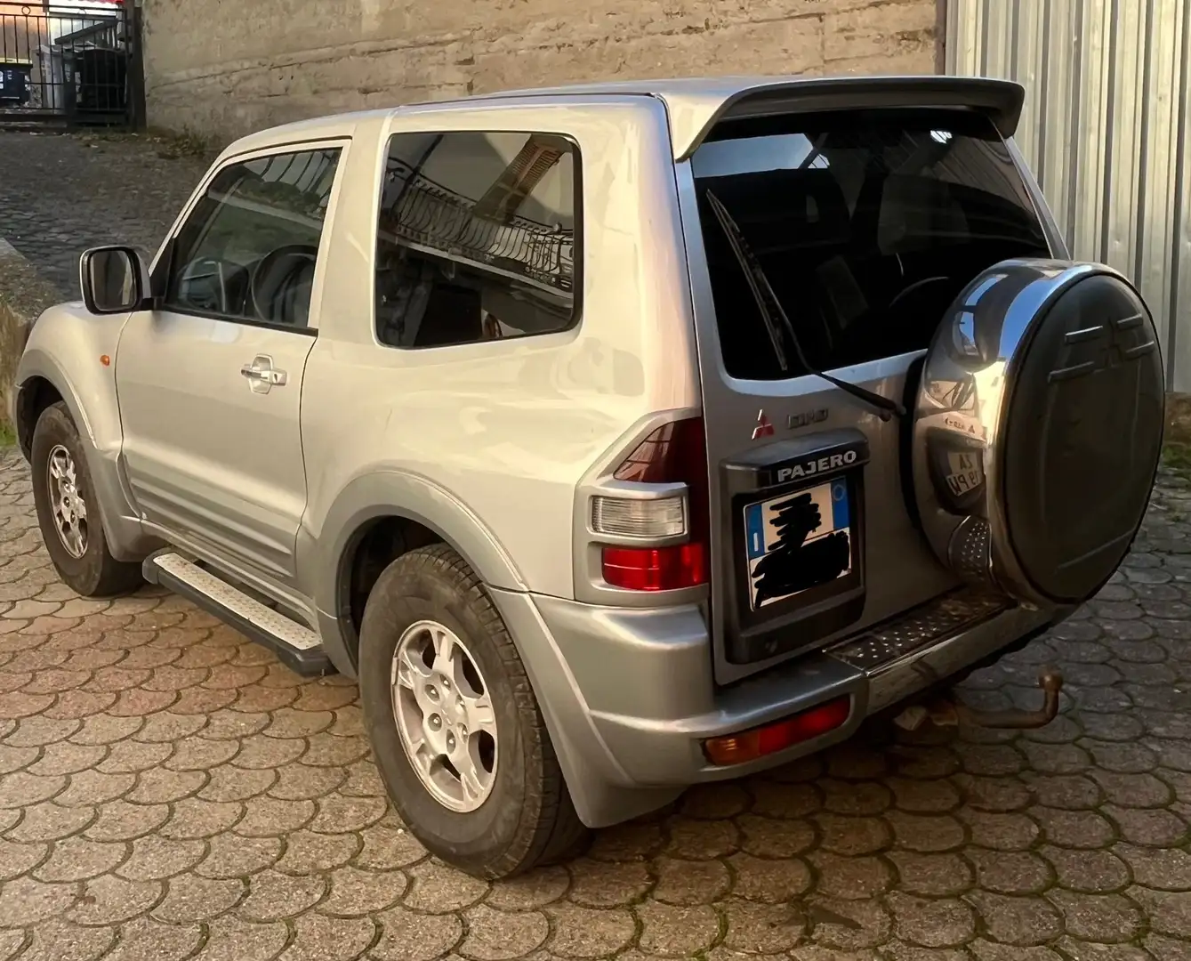 Mitsubishi Pajero Pajero 3p 3.2 tdi 16v di-d GLS Gri - 2