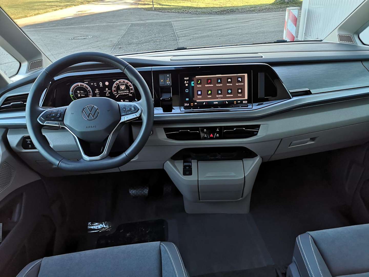 Volkswagen Multivan Edition Elegance -  - Joinsteer - #5