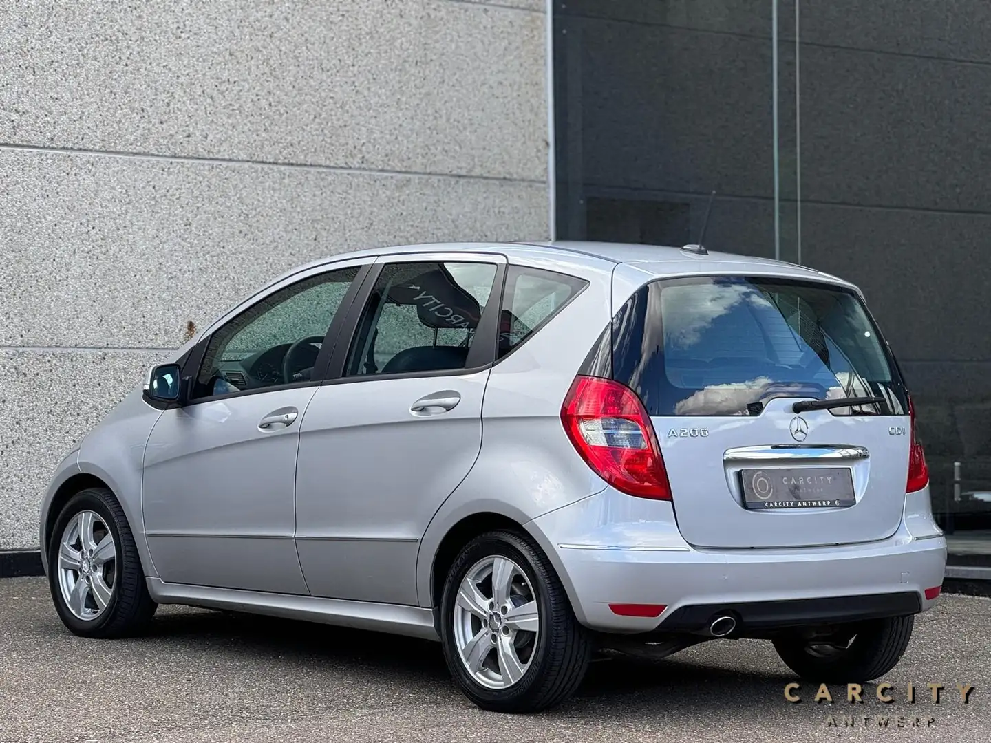 Mercedes-Benz A 200 A 200 CDI Autotronic Avantgarde | PANO | AIRCO | Zilver - 2