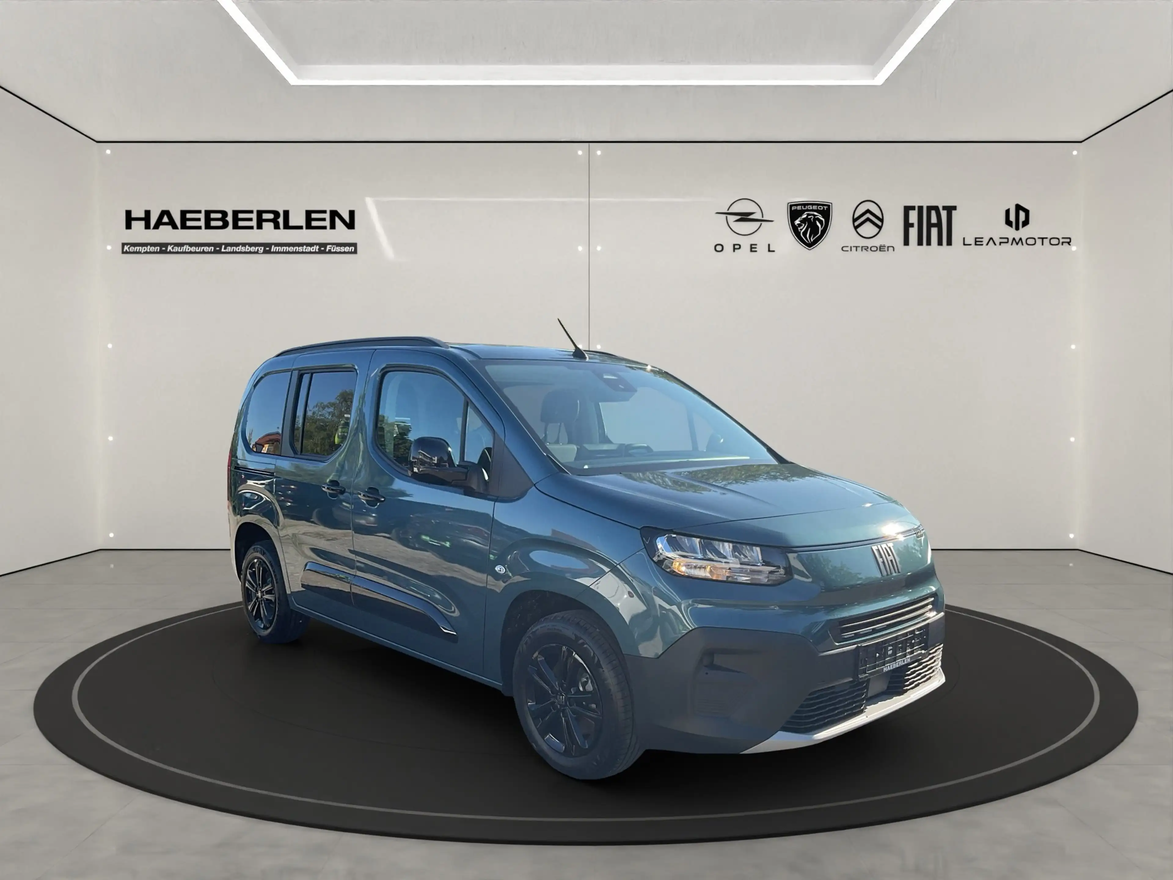 Fiat Qubo L 5-Sitzer Diesel Icon ACC*SHZ*LED* — photo 6