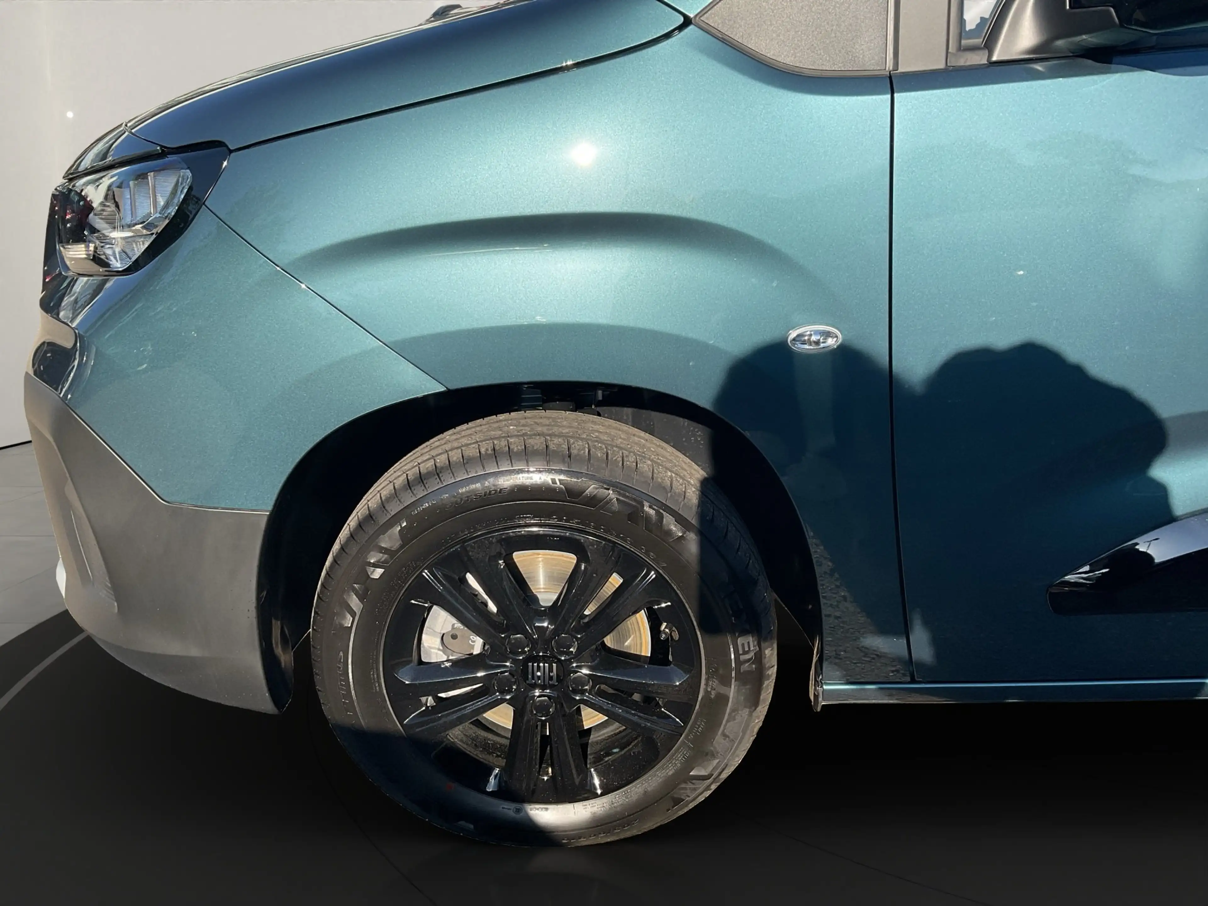 Fiat Qubo L 5-Sitzer Diesel Icon ACC*SHZ*LED* — photo 10