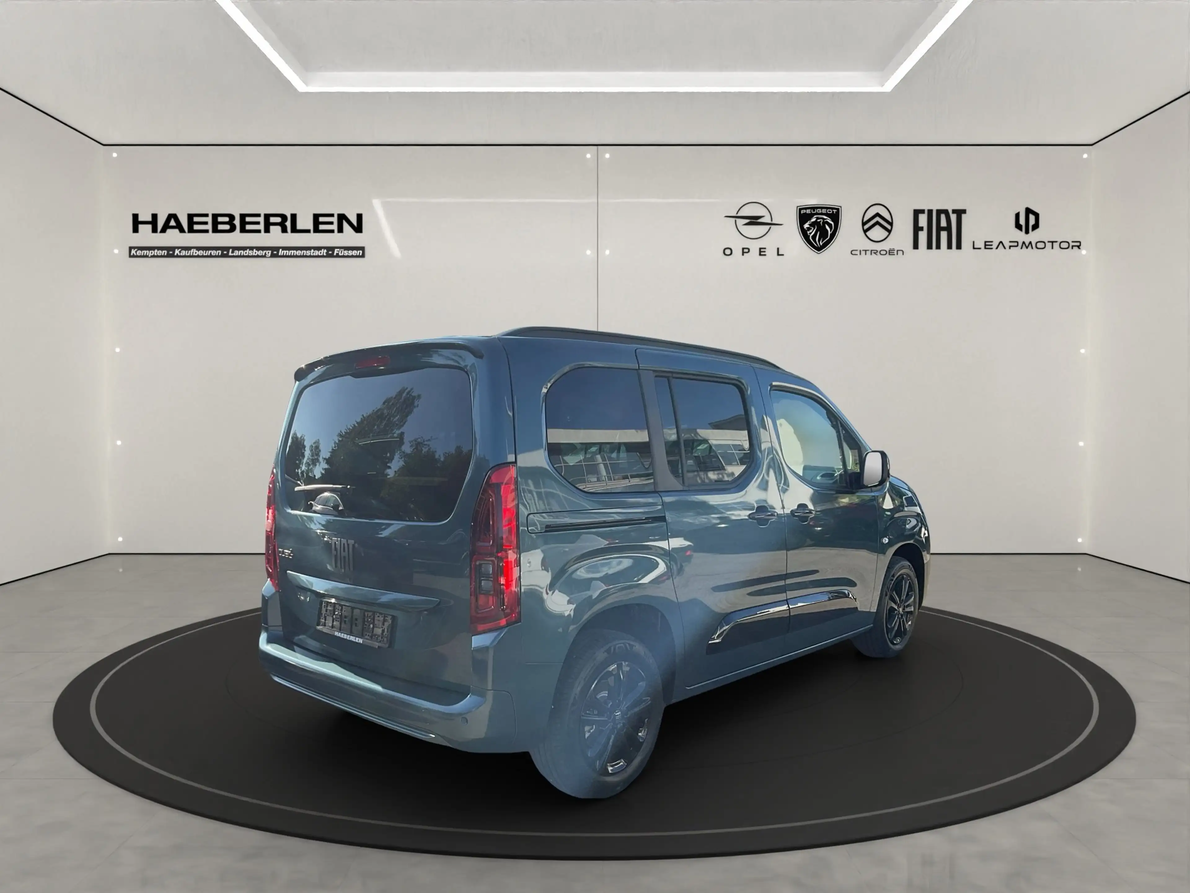 Fiat Qubo L 5-Sitzer Diesel Icon ACC*SHZ*LED* — photo 4