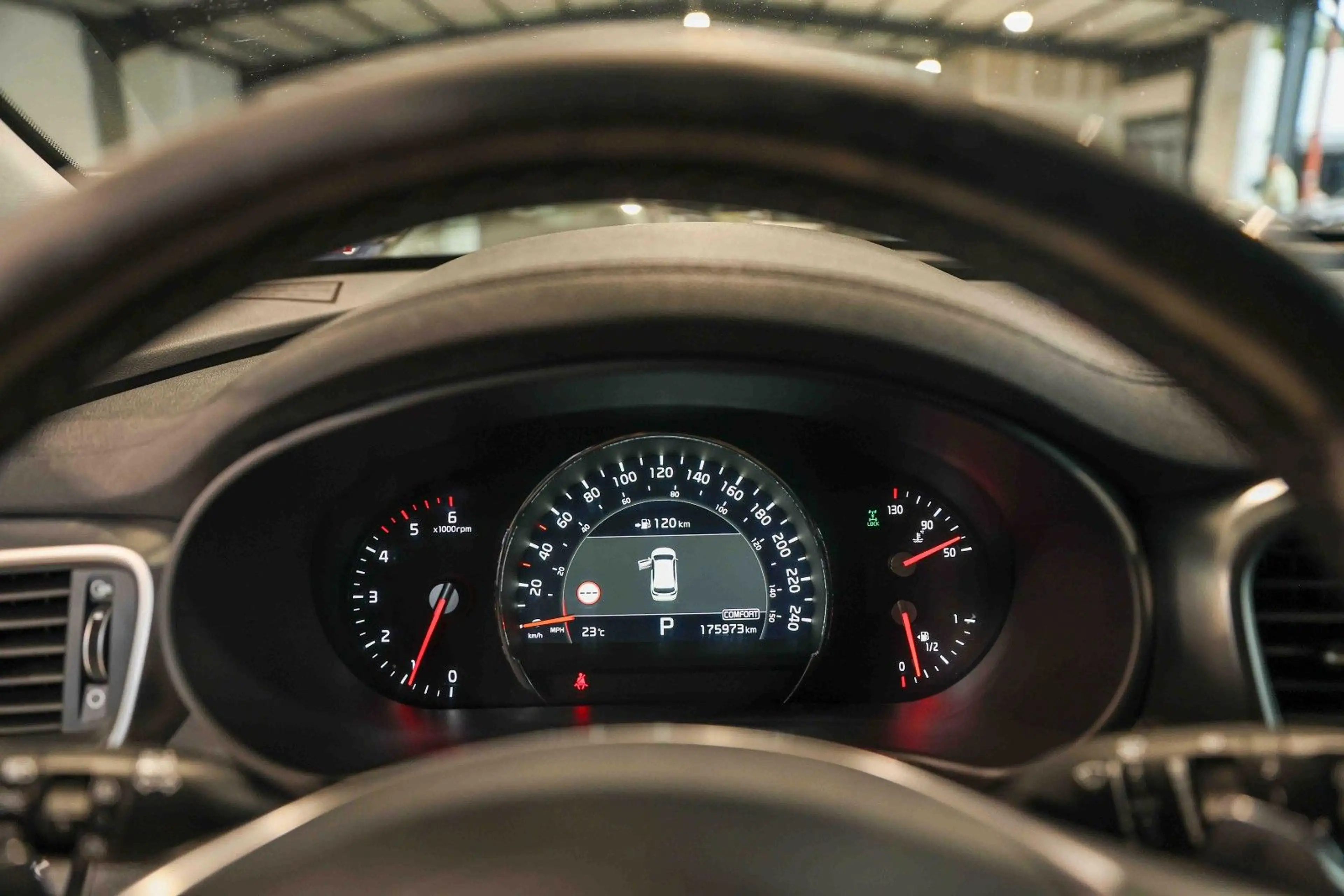 Kia Sorento SORENTO GT-LINE 4WD 7-SITZER PANO HEAD-UP VOLL — photo 11
