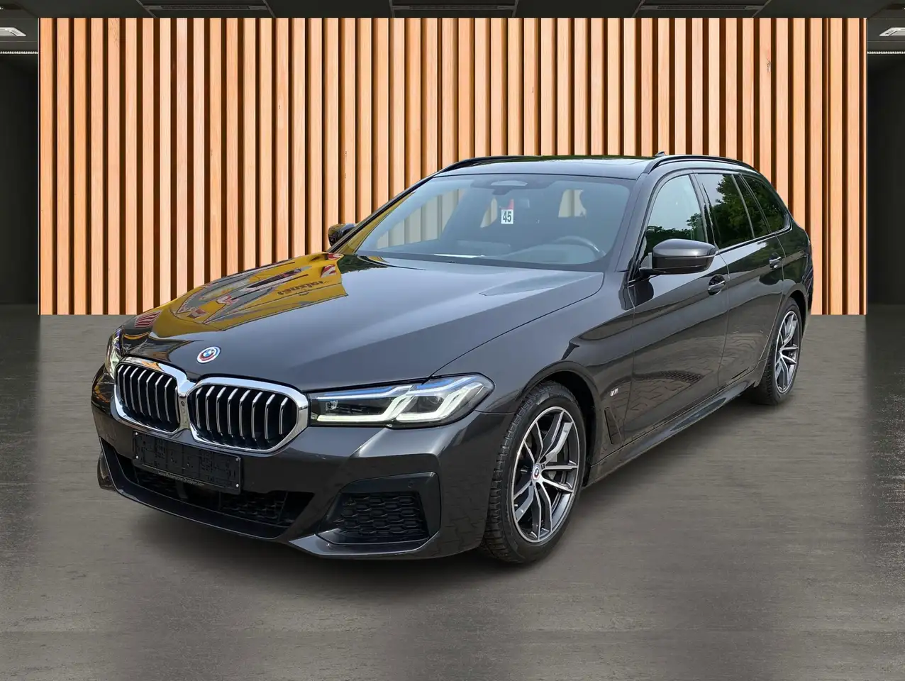 BMW 530 iA M Spor*Pano*HeadUp*Laser*Hifi* 2