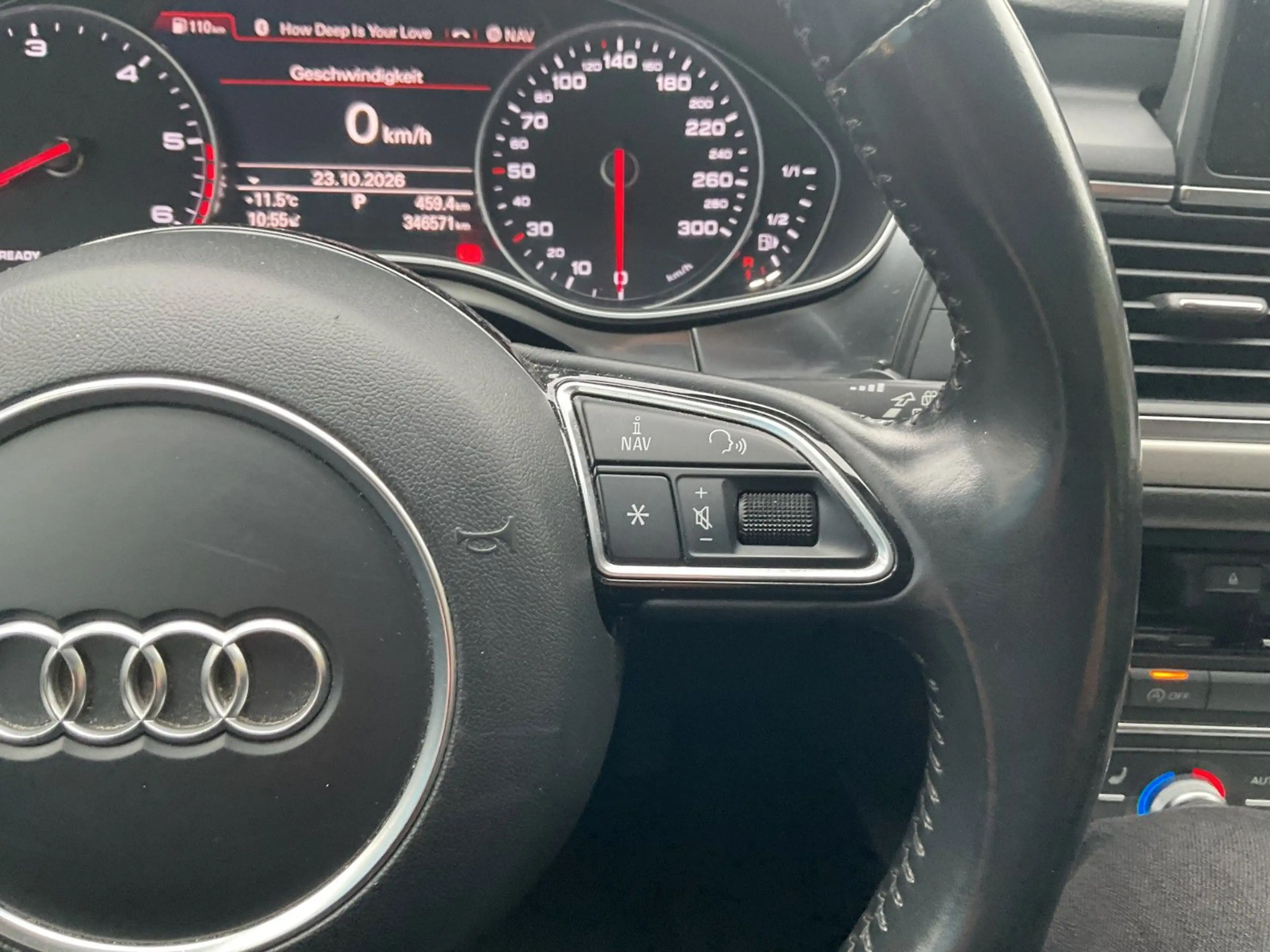 Audi A6 Avant 3.0 TDI S-Line LED Navi PDC LEDER TÜV — photo 14