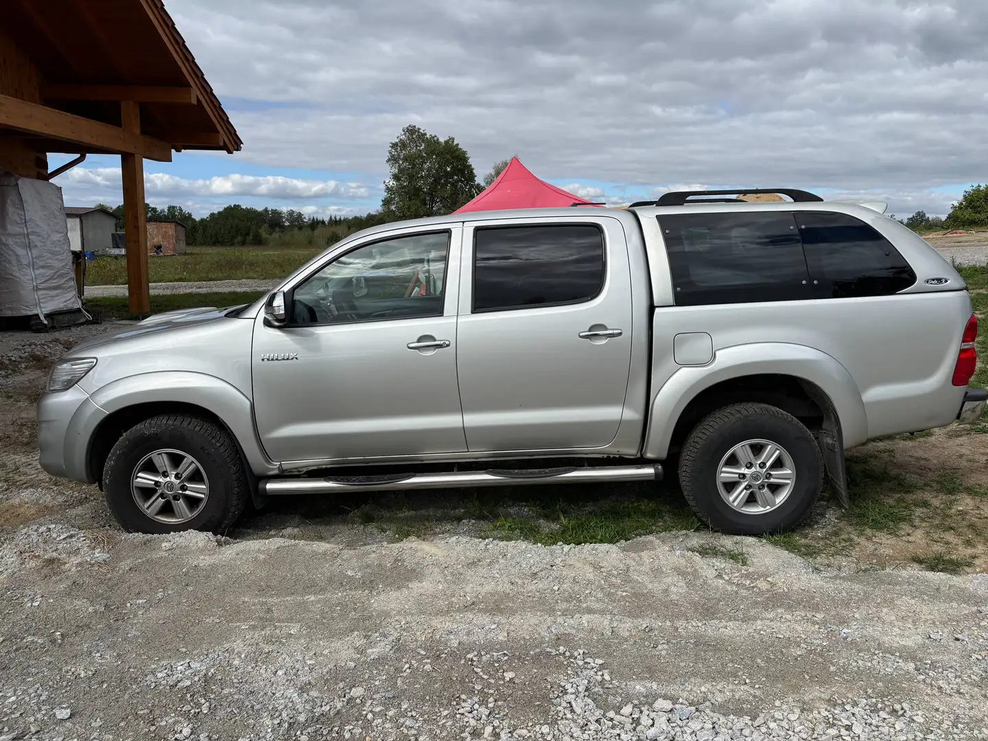 Toyota Hilux Hilux DK Country 4x4 2,5 D-4D 145 Country Grau - 1