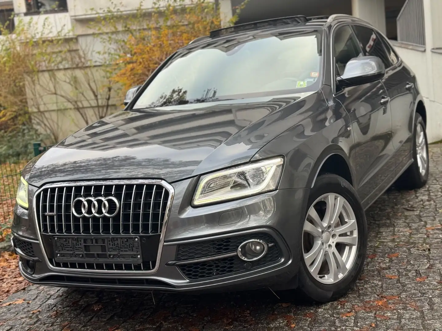 Audi Q5 3.0 TDI 190 kW quattro 3x S-Line/PANO/ACC/STH Grau - 1