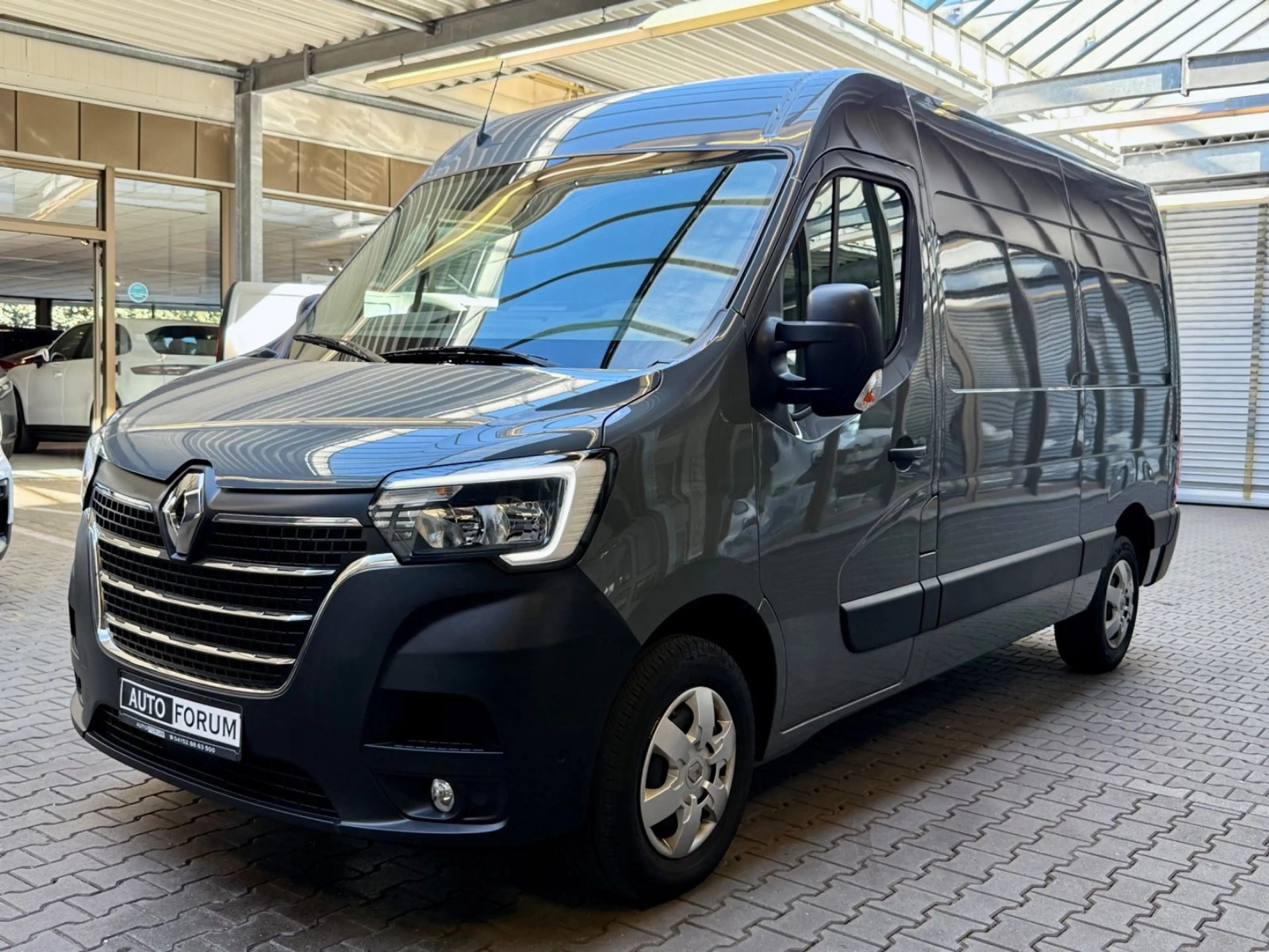 Renault Master 2.3 D L2H2 NAVI PDC LED KLIMA TEMPOMAT — photo 5