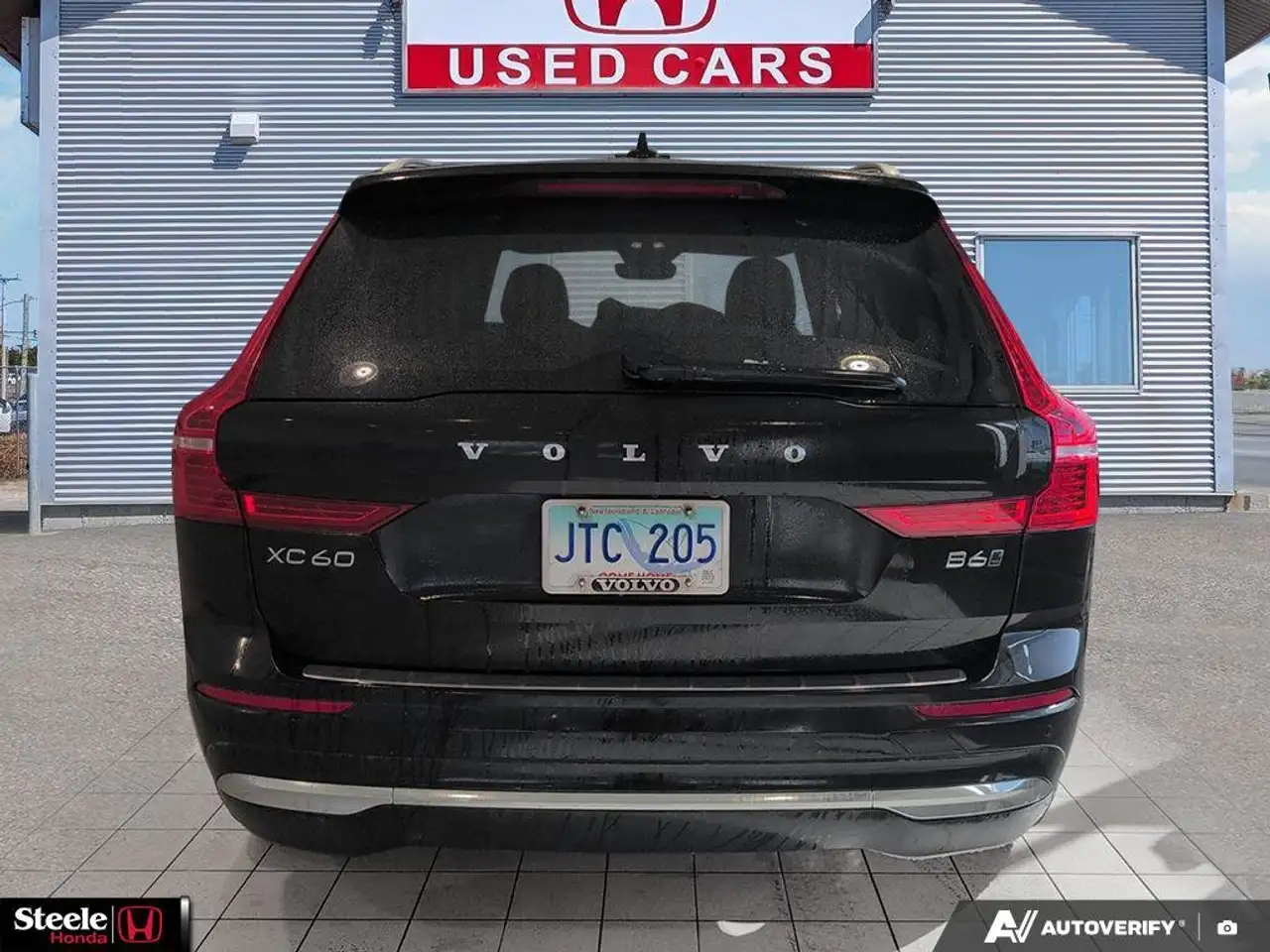 Volvo XC60 снимка Volvo XC60