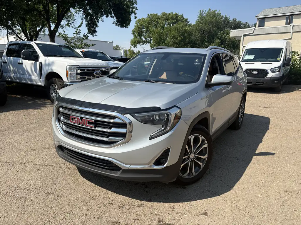 2019 GMC Terrain SLT | Dual-Zone Climate | CarPlay | Rear Cam — photo 2