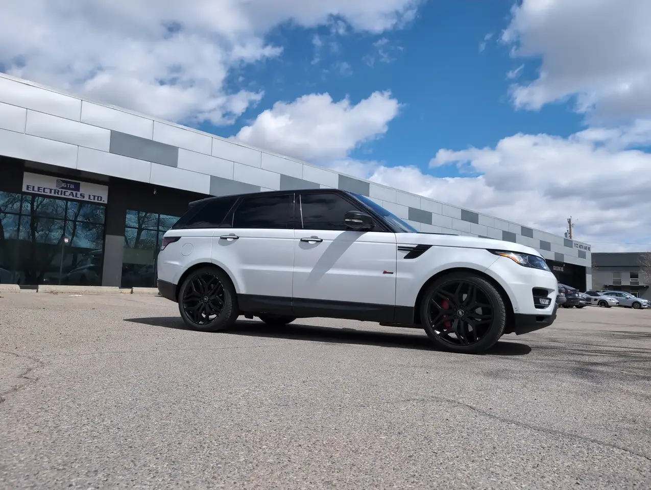 Land Rover Range Rover Sport снимка Land Rover Range Rover Sport