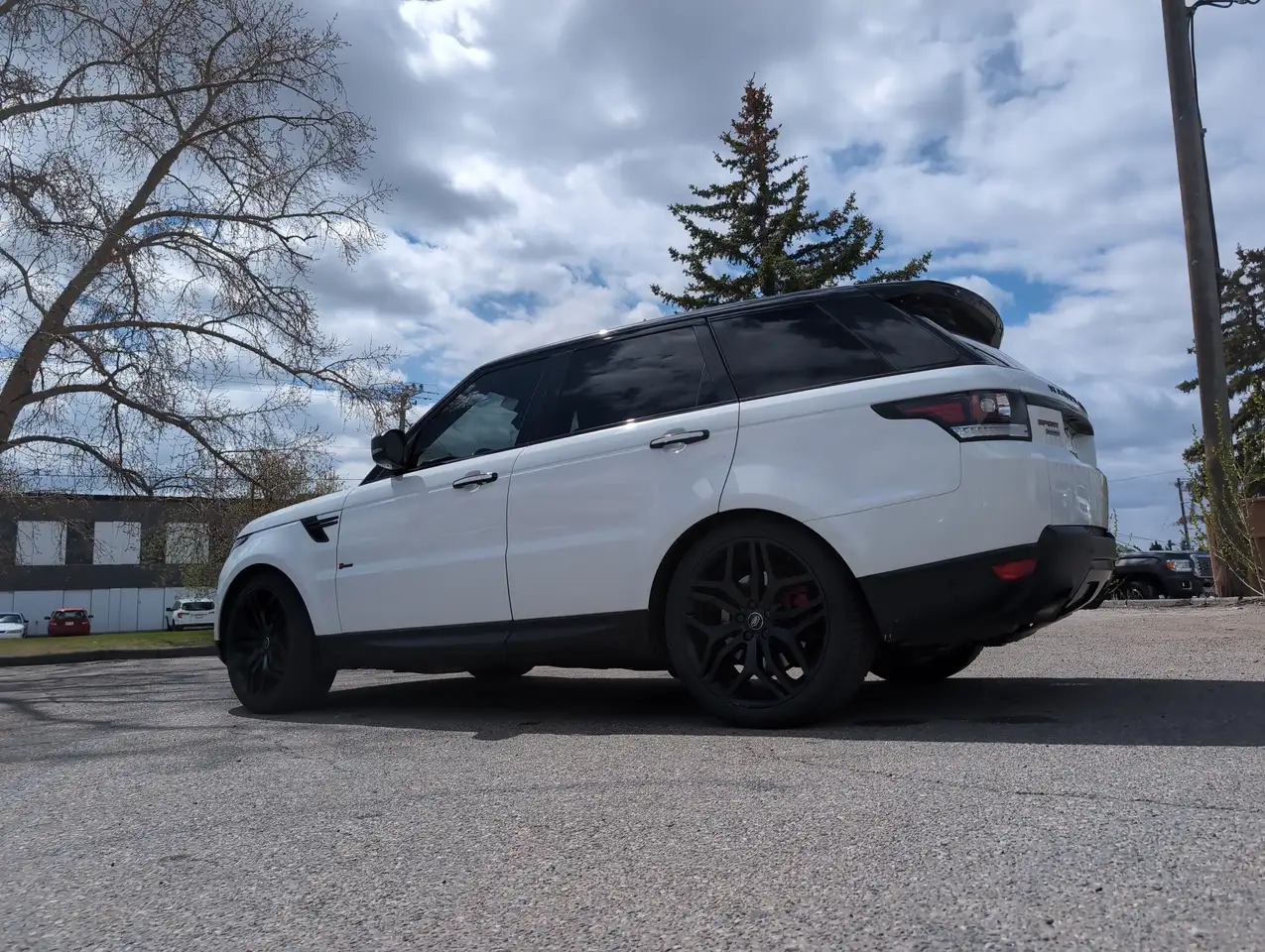 Land Rover Range Rover Sport снимка Land Rover Range Rover Sport