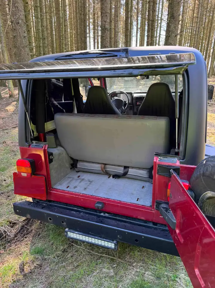 Jeep Wrangler Sport 1998, foto 5