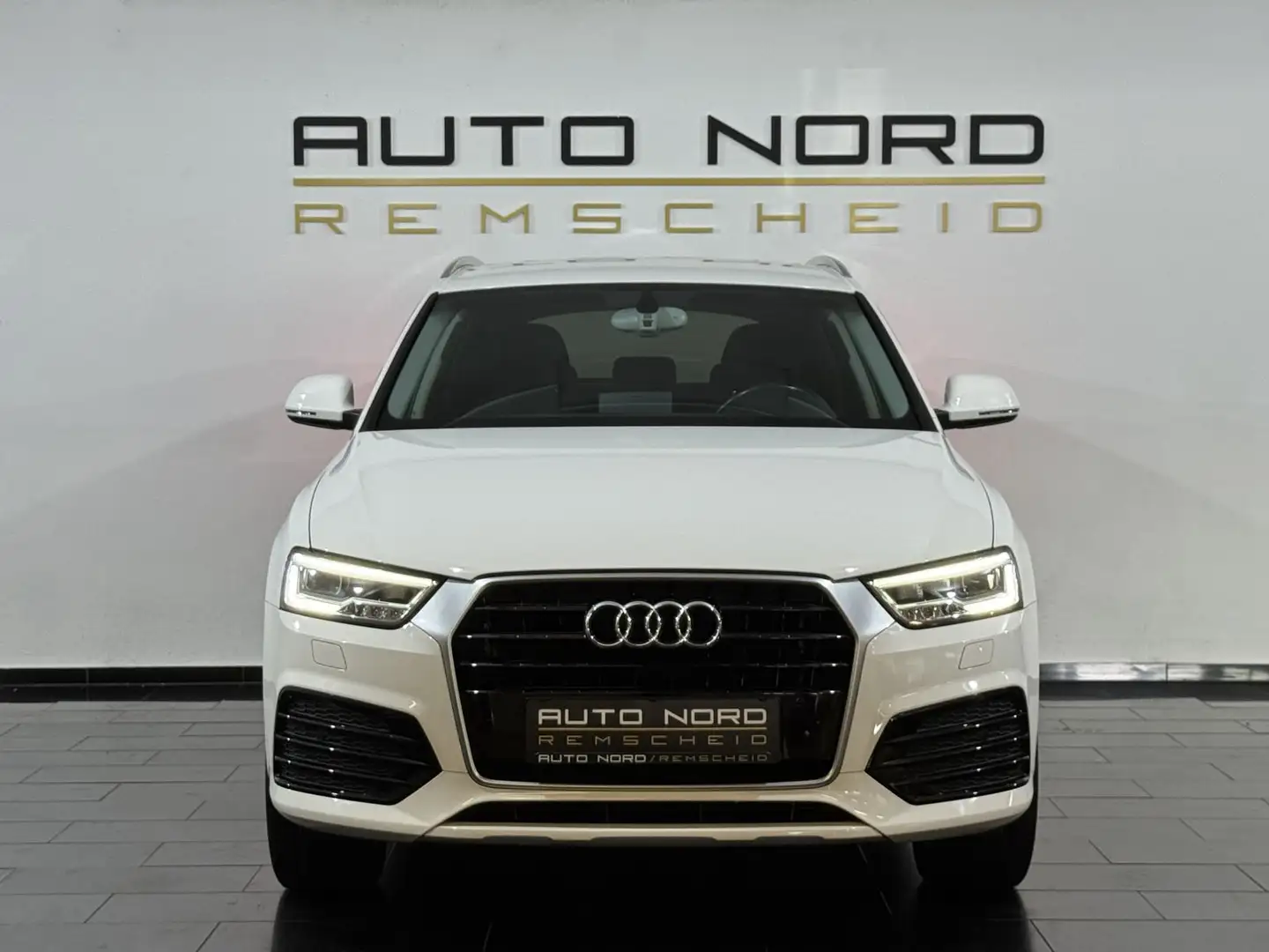 Audi Q3 1.4 TFSI*Sline*Navi*LED*KeyGo*Komfort*PDC* Fehér - 2