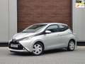 Toyota Aygo 1.0 VVT-i X-PLAY / NAVI / CAMERA / AUTOMAAT Gris - thumbnail 1