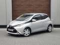 Toyota Aygo 1.0 VVT-i X-PLAY / NAVI / CAMERA / AUTOMAAT Gris - thumbnail 10