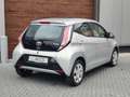 Toyota Aygo 1.0 VVT-i X-PLAY / NAVI / CAMERA / AUTOMAAT Gris - thumbnail 5