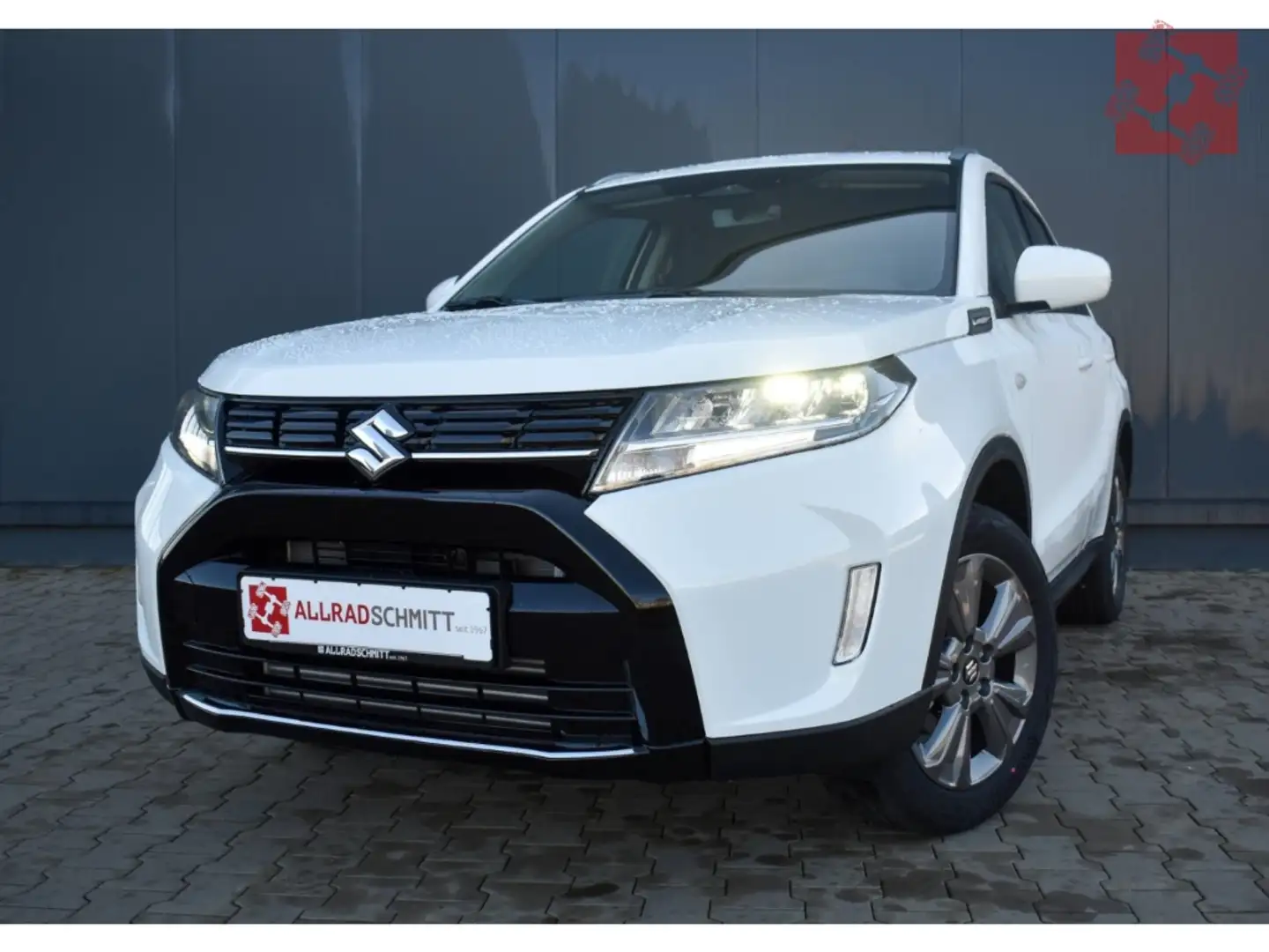 Suzuki Vitara Comfort 1.4l Hybrid Allgrip Navi LED ACC Blanco - 1