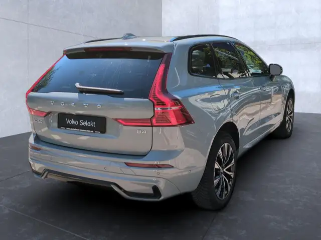 Volvo XC60 view 7