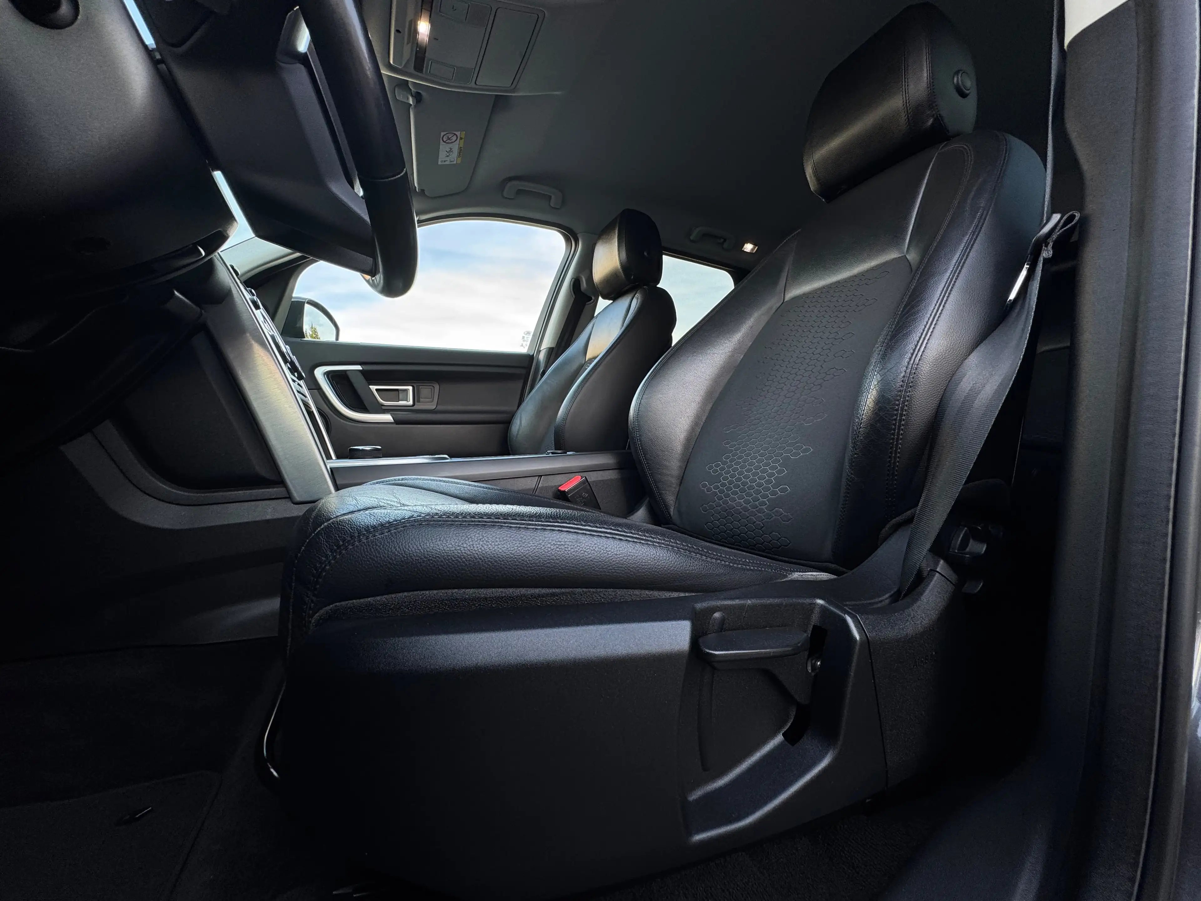 Land Rover Discovery Sport Discovery Sport 2,0 SD4 4WD HSE Aut. HSE — photo 10