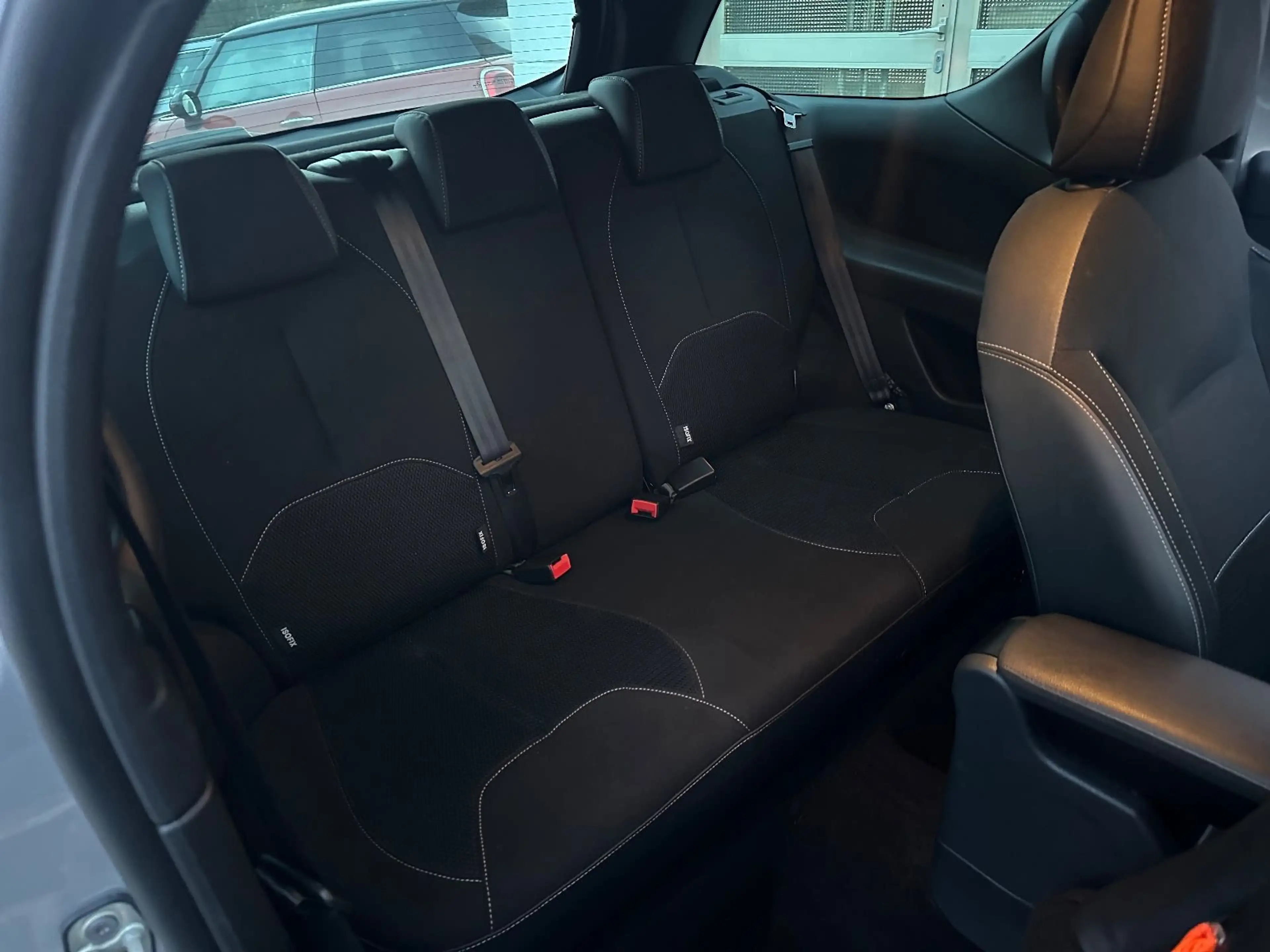 Citroen DS3 *SHZ*ISOFIX — photo 9