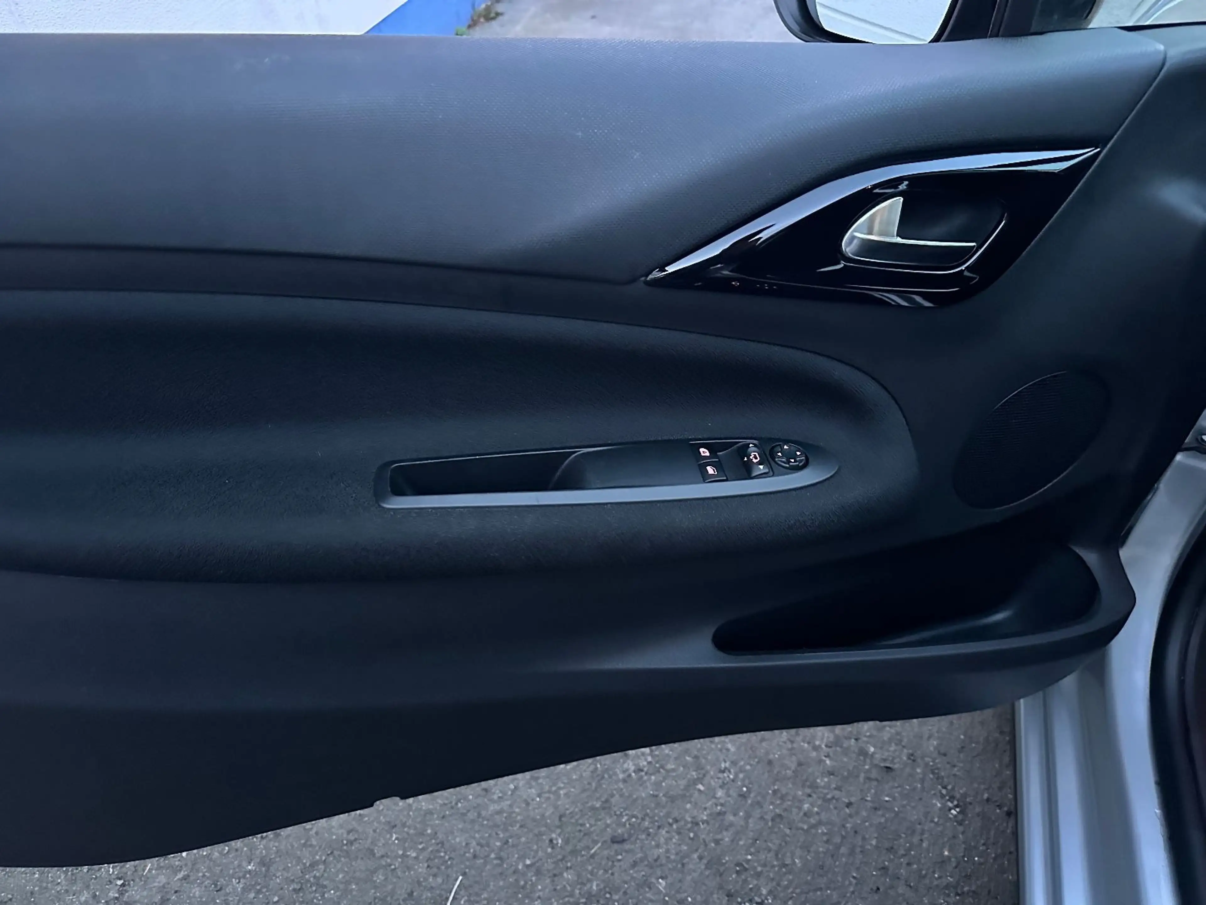 Citroen DS3 *SHZ*ISOFIX — photo 12