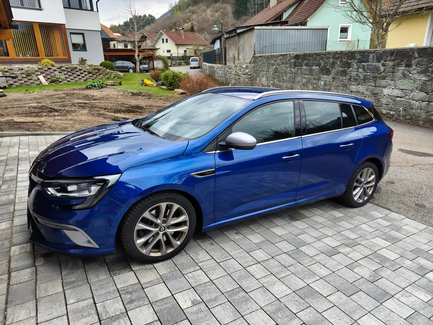 Renault Megane Mégane Grandtour GT Energy TCe 205 EDC GT Blau - 1
