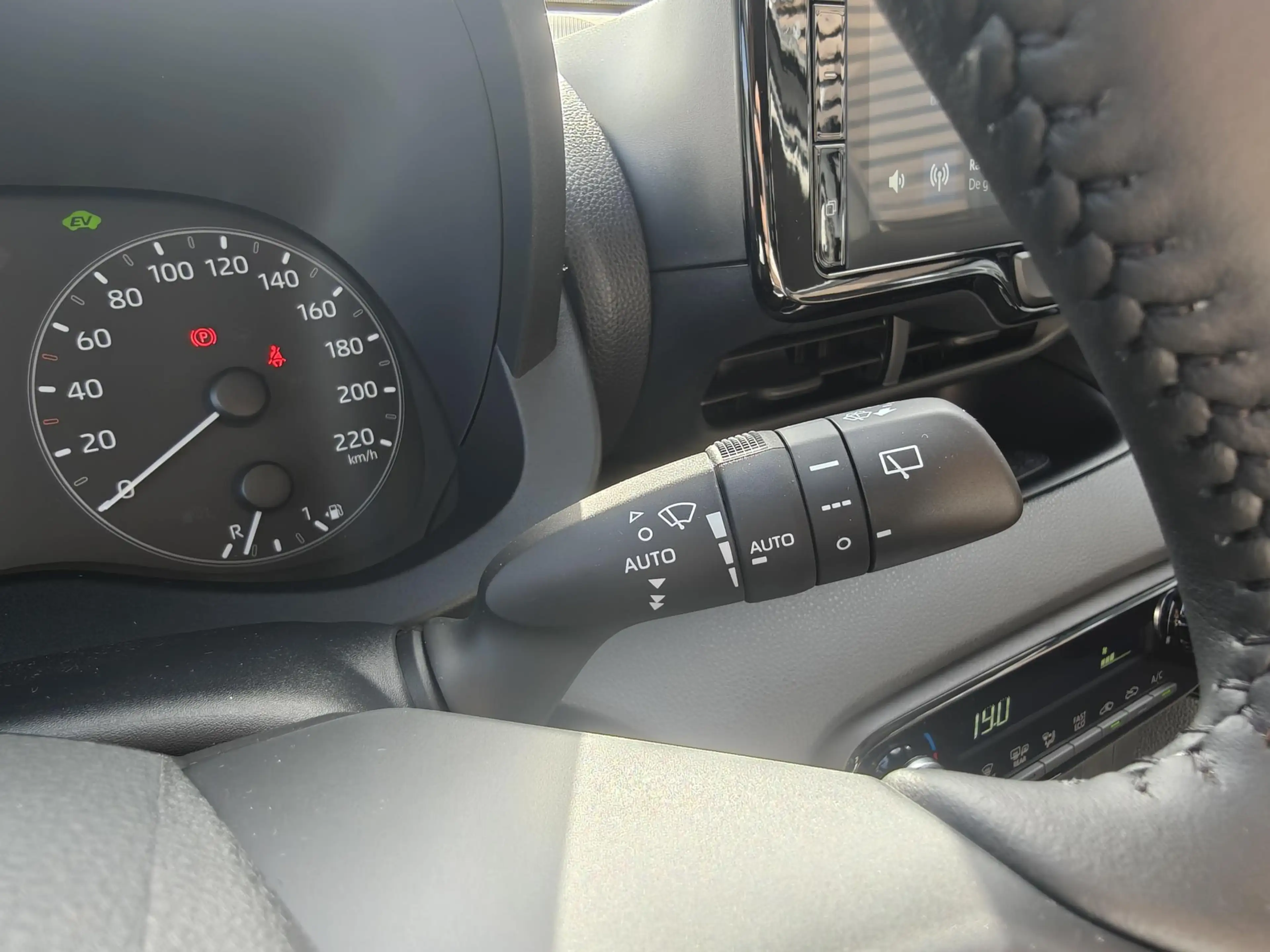 Toyota Yaris 1.5 Hybrid 115 Active NIEUW DIRECT LEVERBAAR HOGE — photo 18